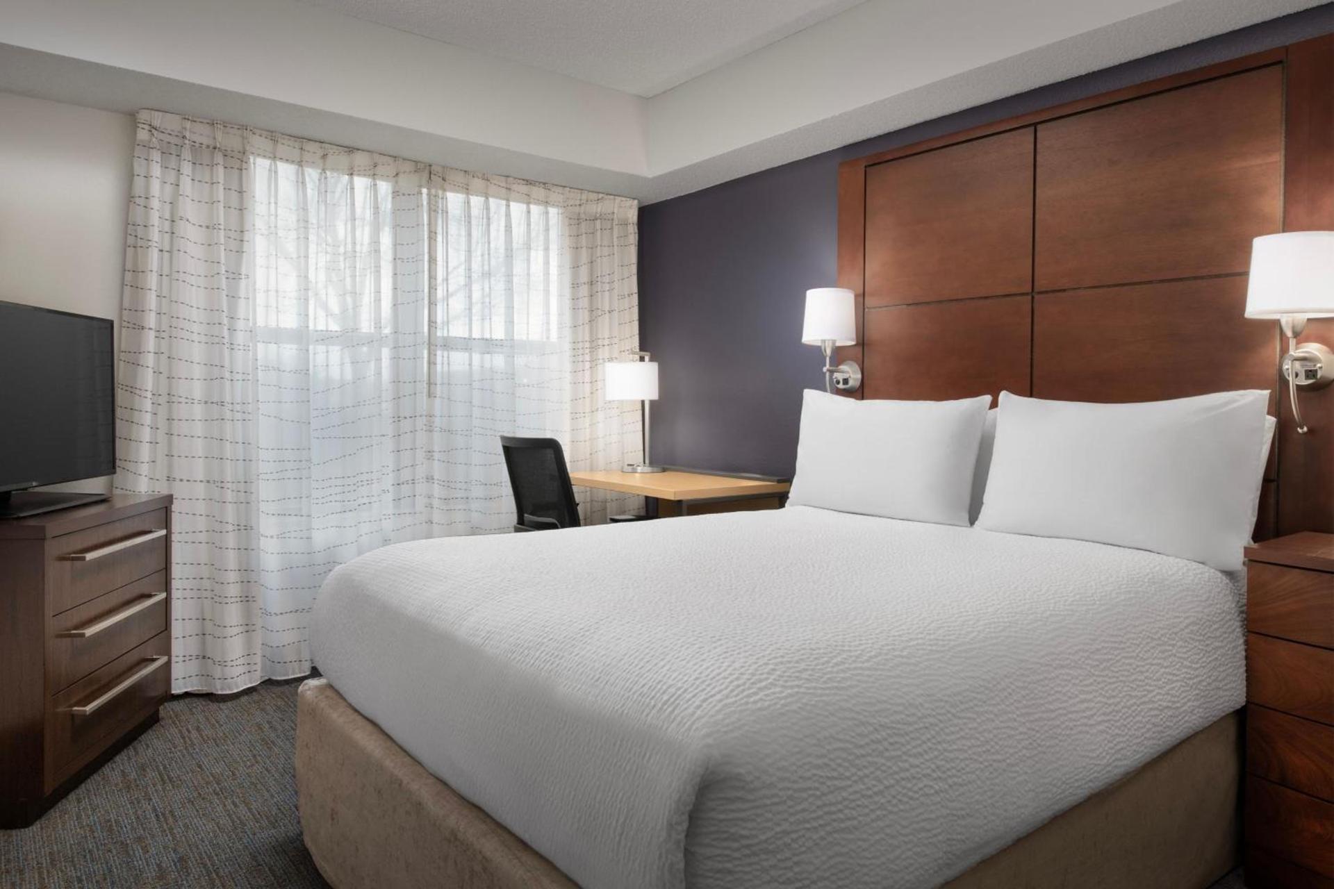 Residence Inn Kansas City Overland Park photo 15