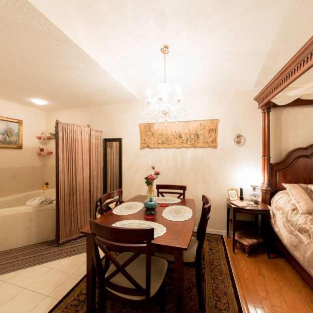 The Alling House photo 9
