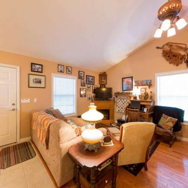 The Alling House photo 8