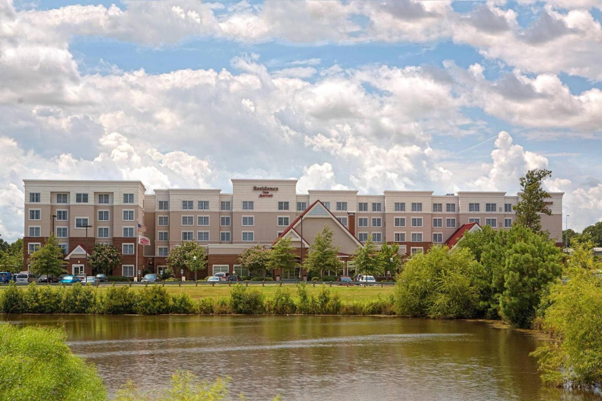 Residence Inn by Marriott Chesapeake Greenbrier photo 26