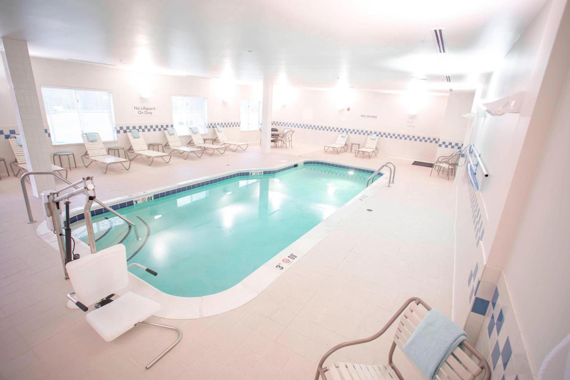 Fairfield Inn and Suites by Marriott South Boston photo 25