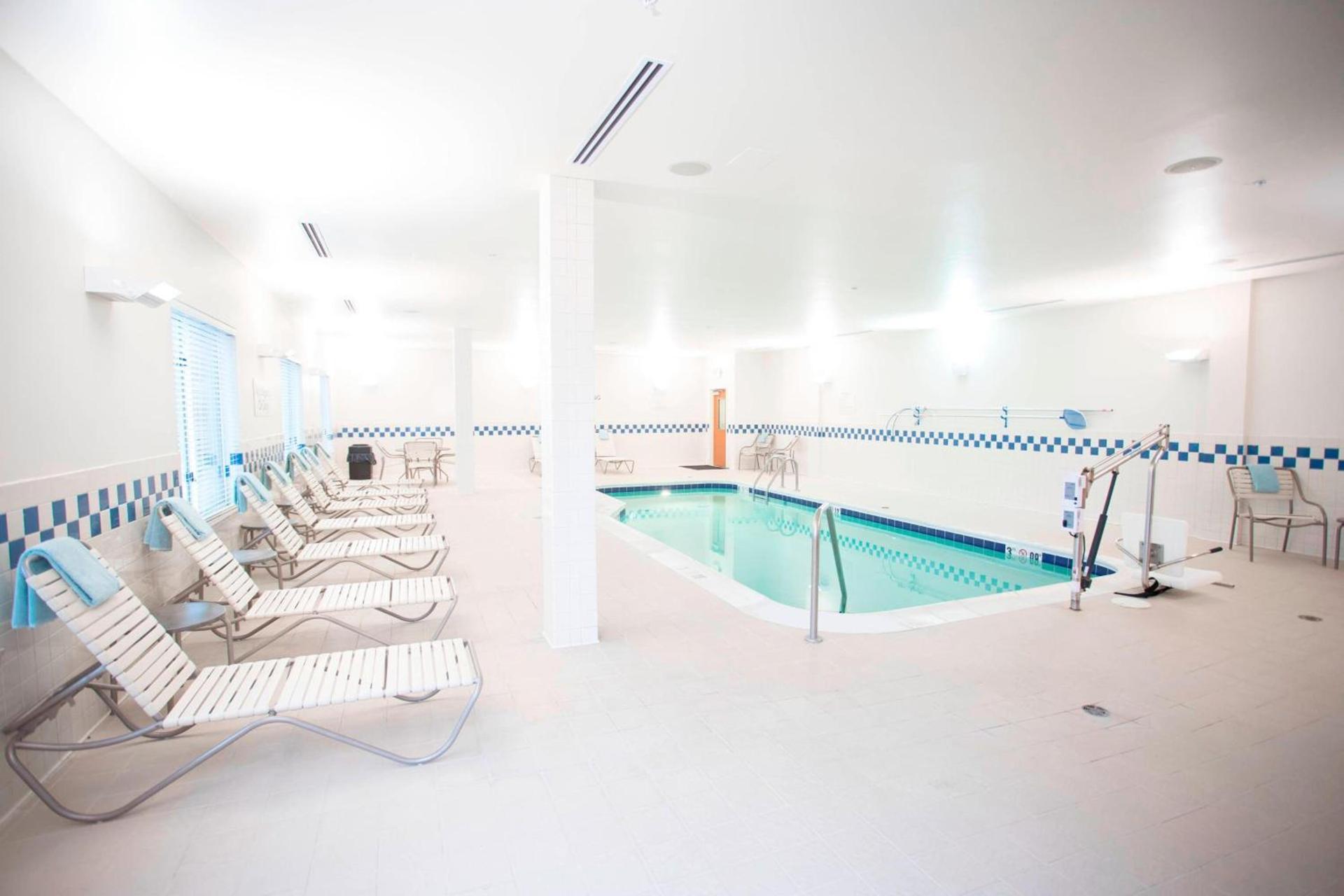 Fairfield Inn and Suites by Marriott South Boston photo 26