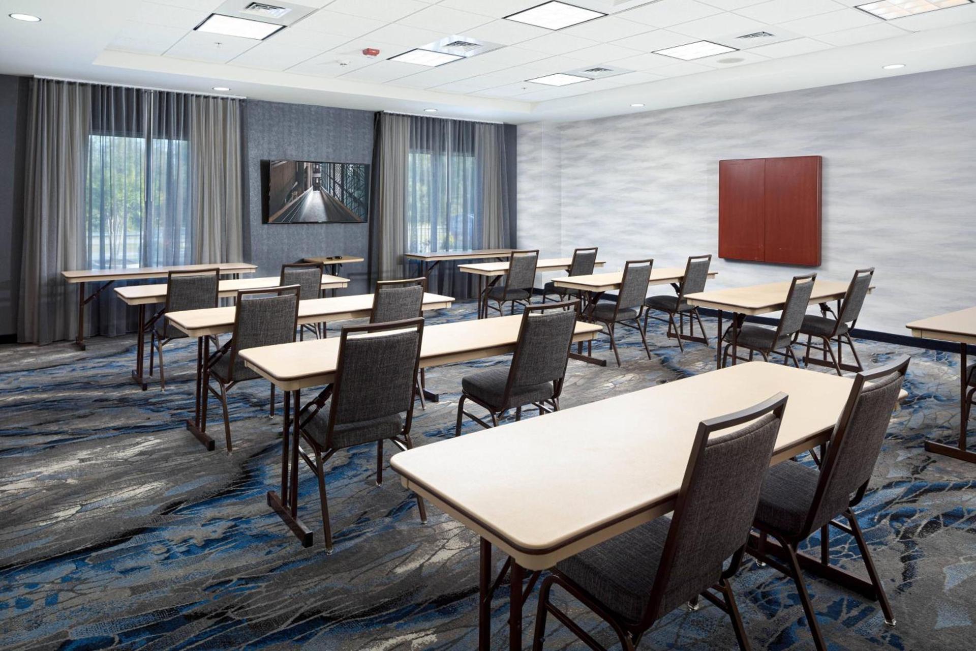 Fairfield Inn and Suites by Marriott South Boston photo 29