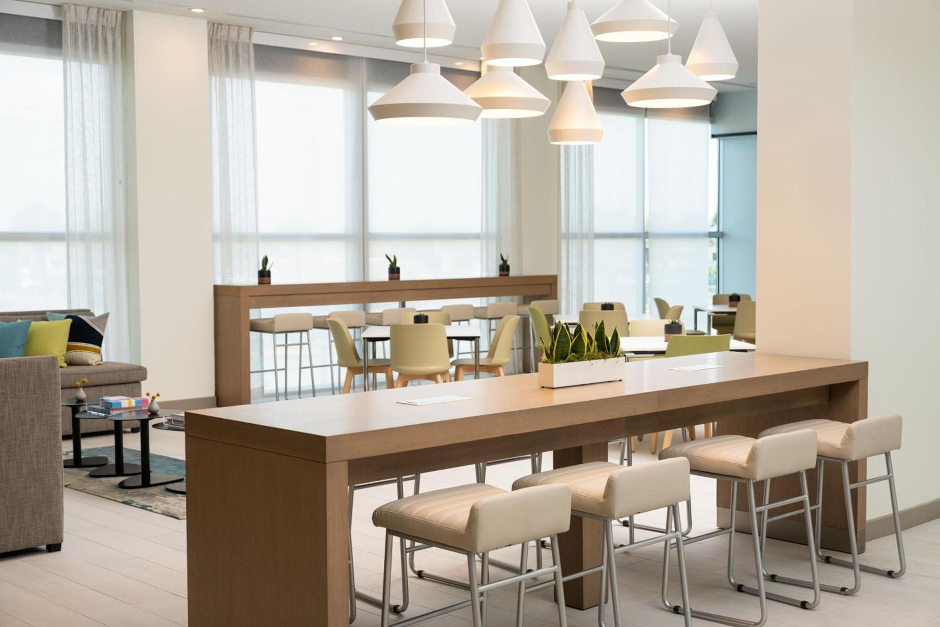 Element by Marriott Melbourne Oceanfront photo 8