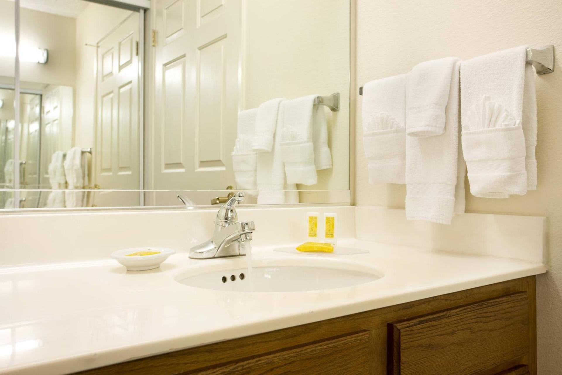 Residence Inn by Marriott Newark Silicon Valley photo 29