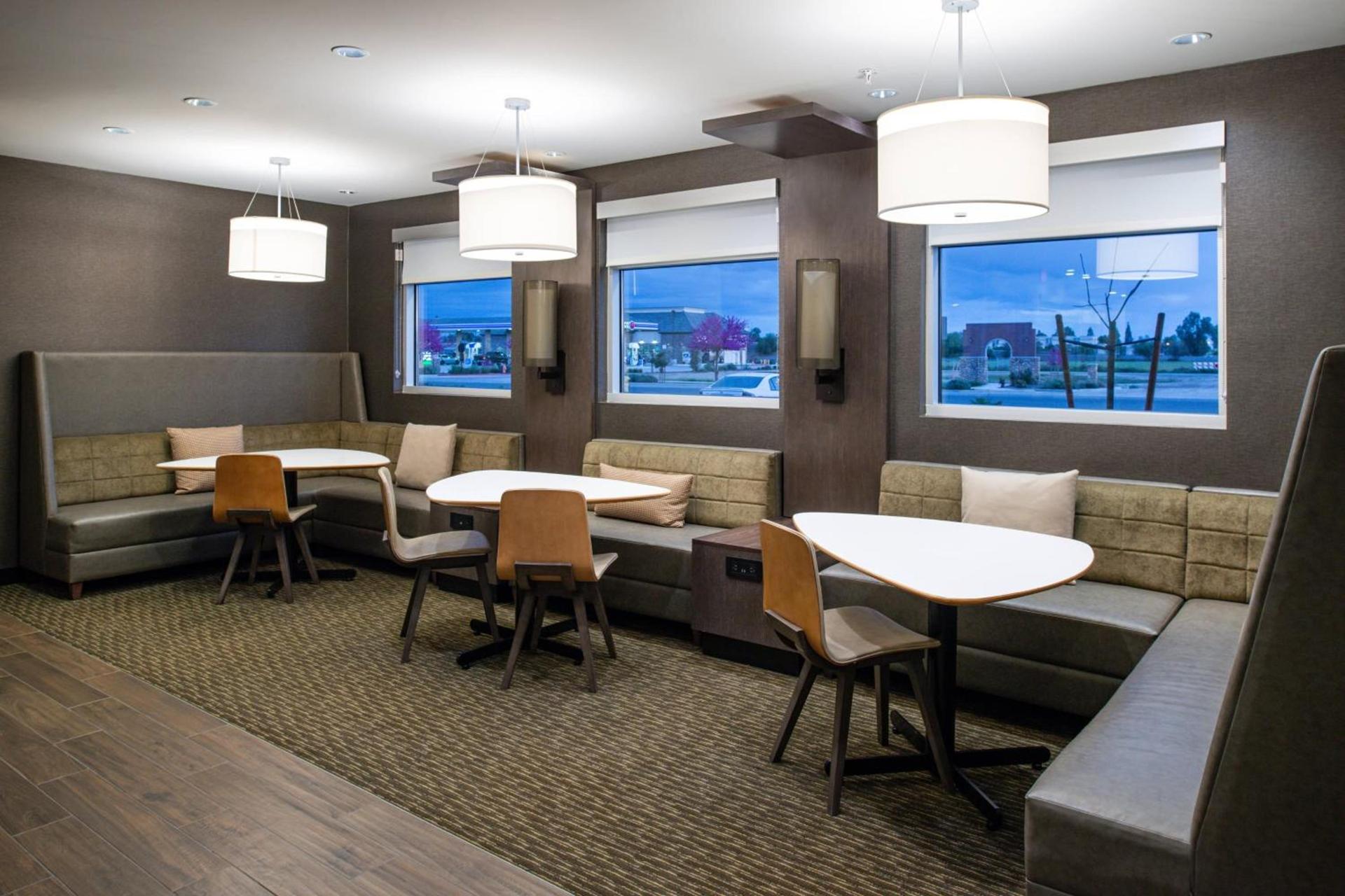 Residence Inn Visalia photo 3