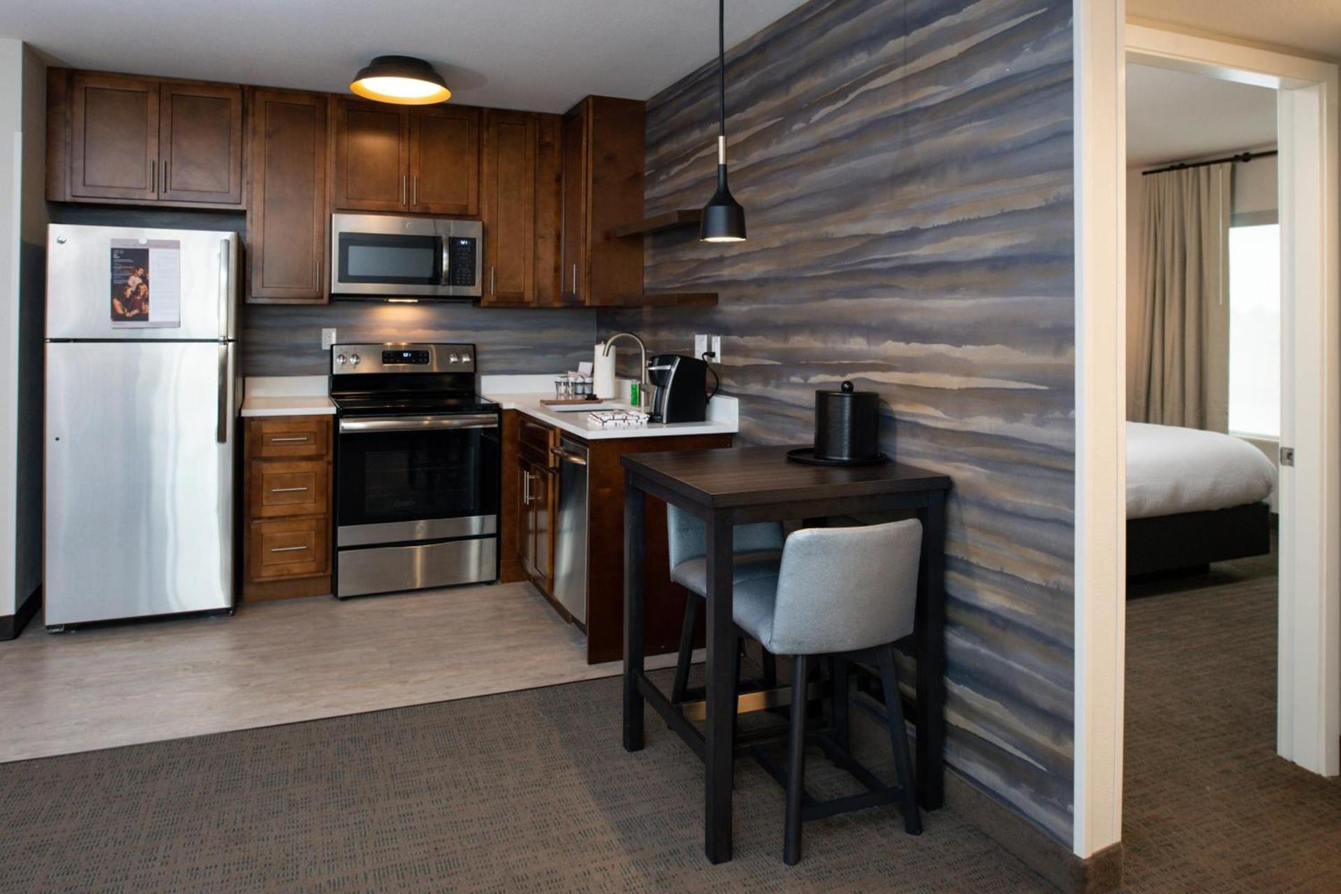Residence Inn Visalia photo 10