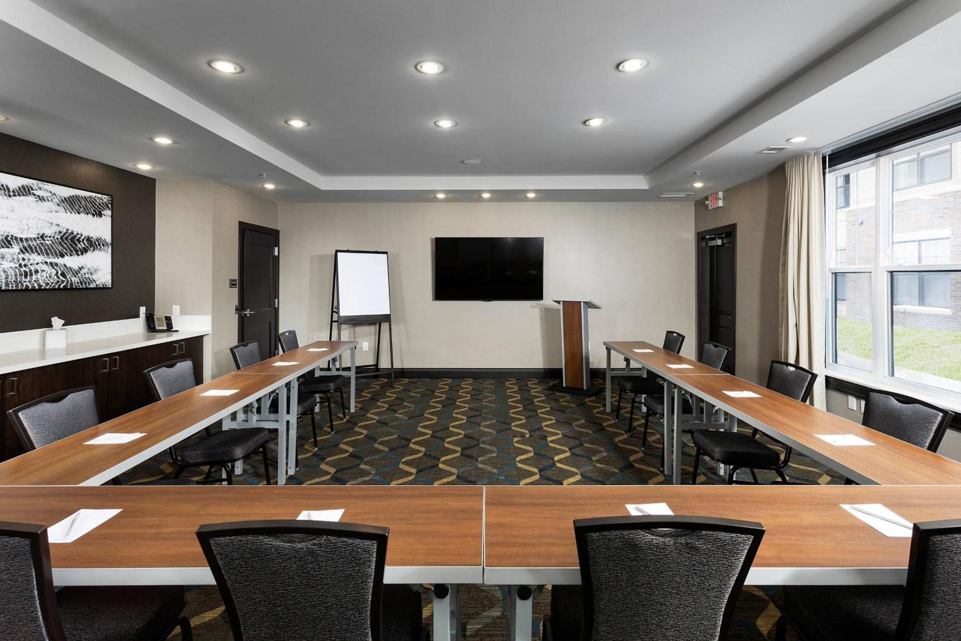 Residence Inn by Marriott Milwaukee Brookfield photo 30