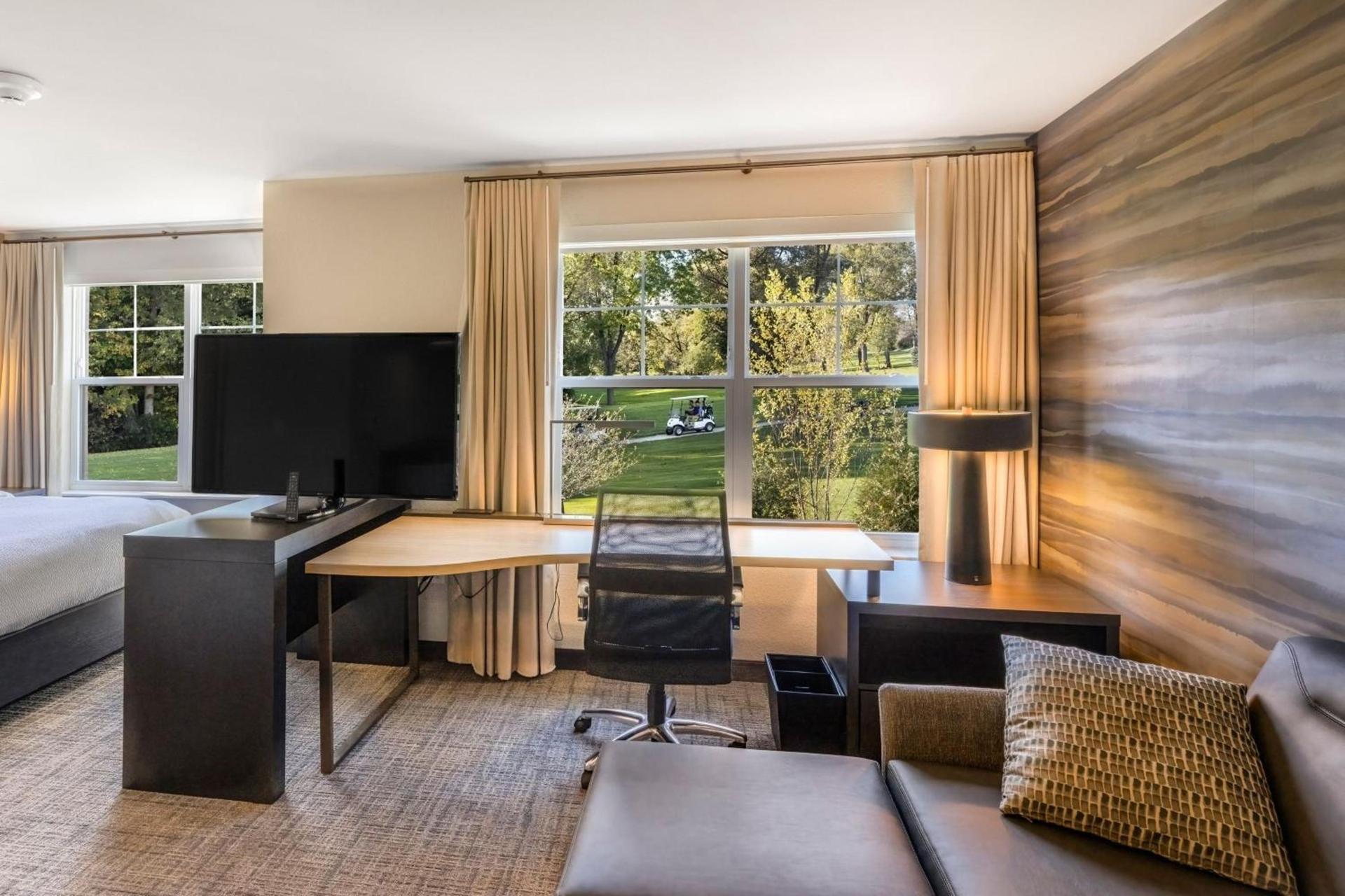 Residence Inn by Marriott Milwaukee Brookfield photo 7