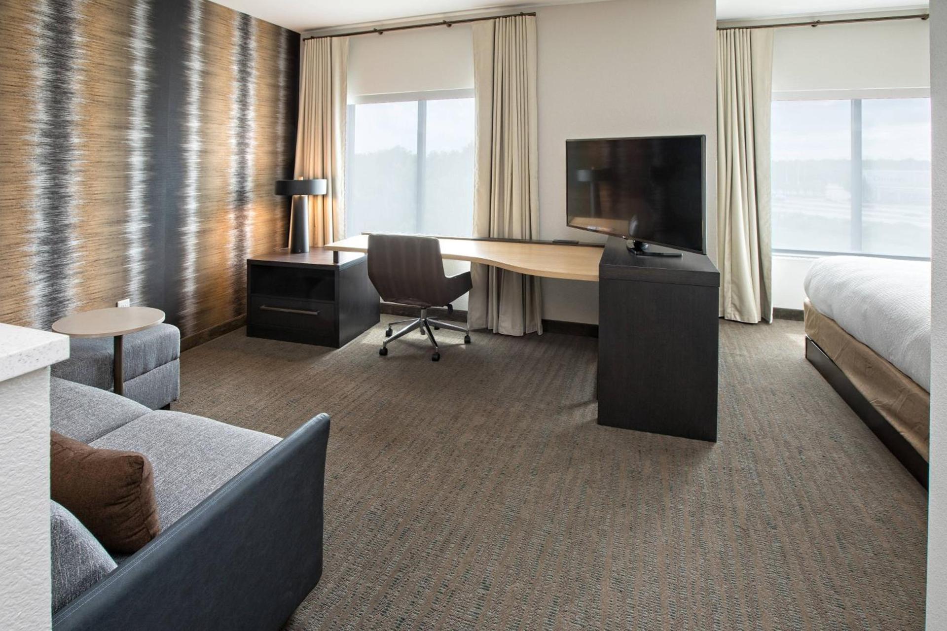 Residence Inn by Marriott Louisville East/Oxmoor photo 6