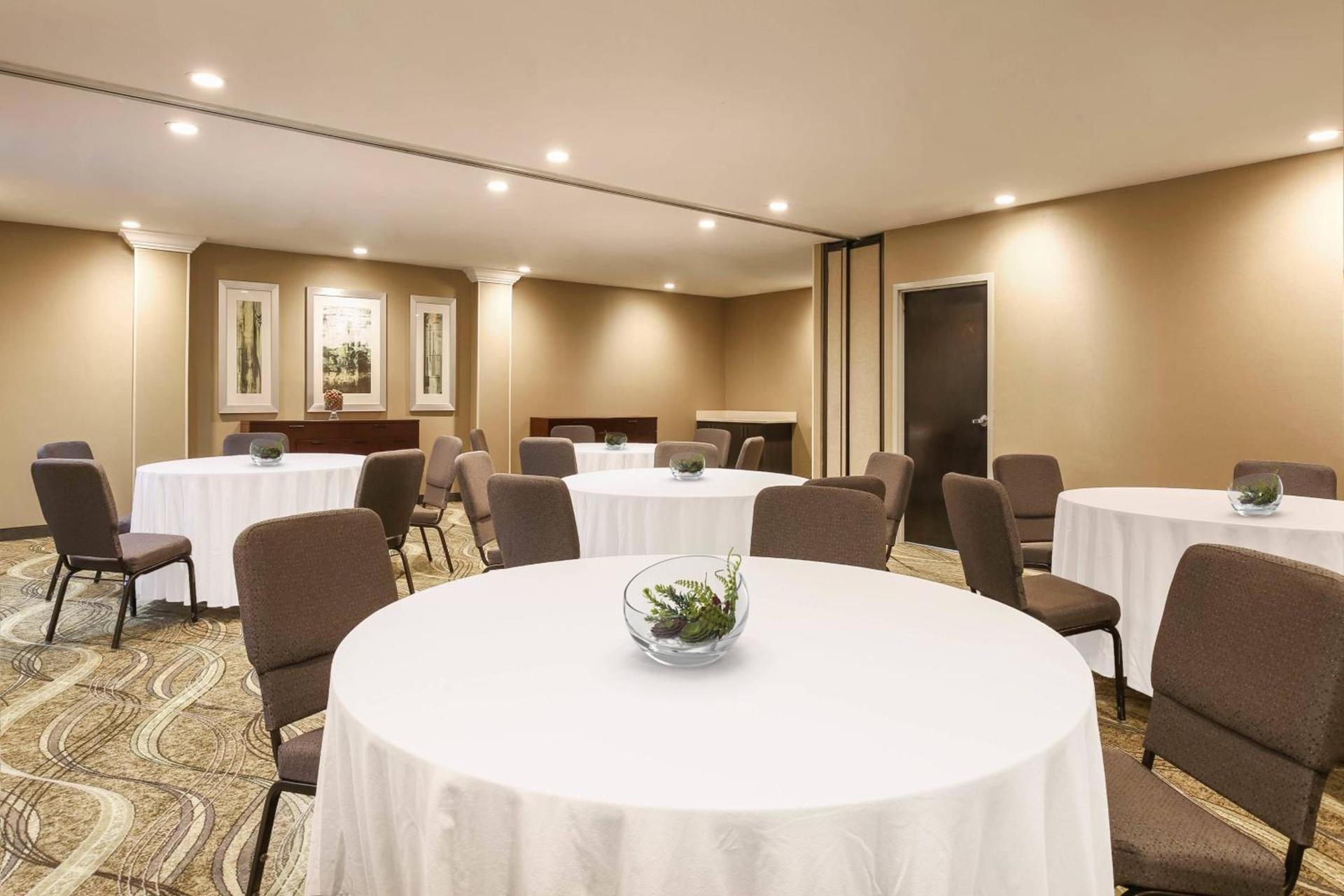 SpringHill Suites by Marriott Oklahoma City Quail Springs photo 22
