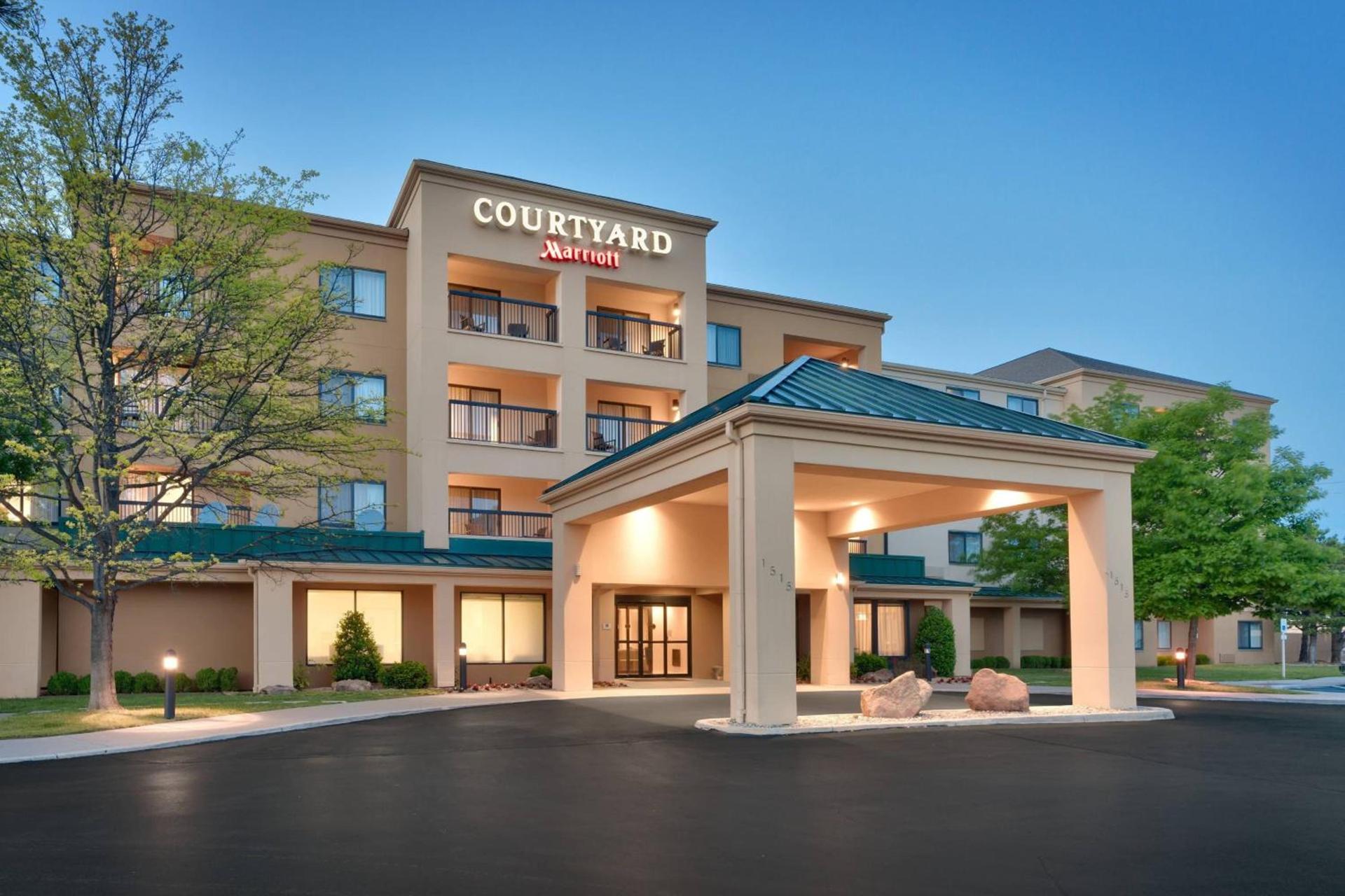 Courtyard by Marriott Oklahoma City Northwest photo 2
