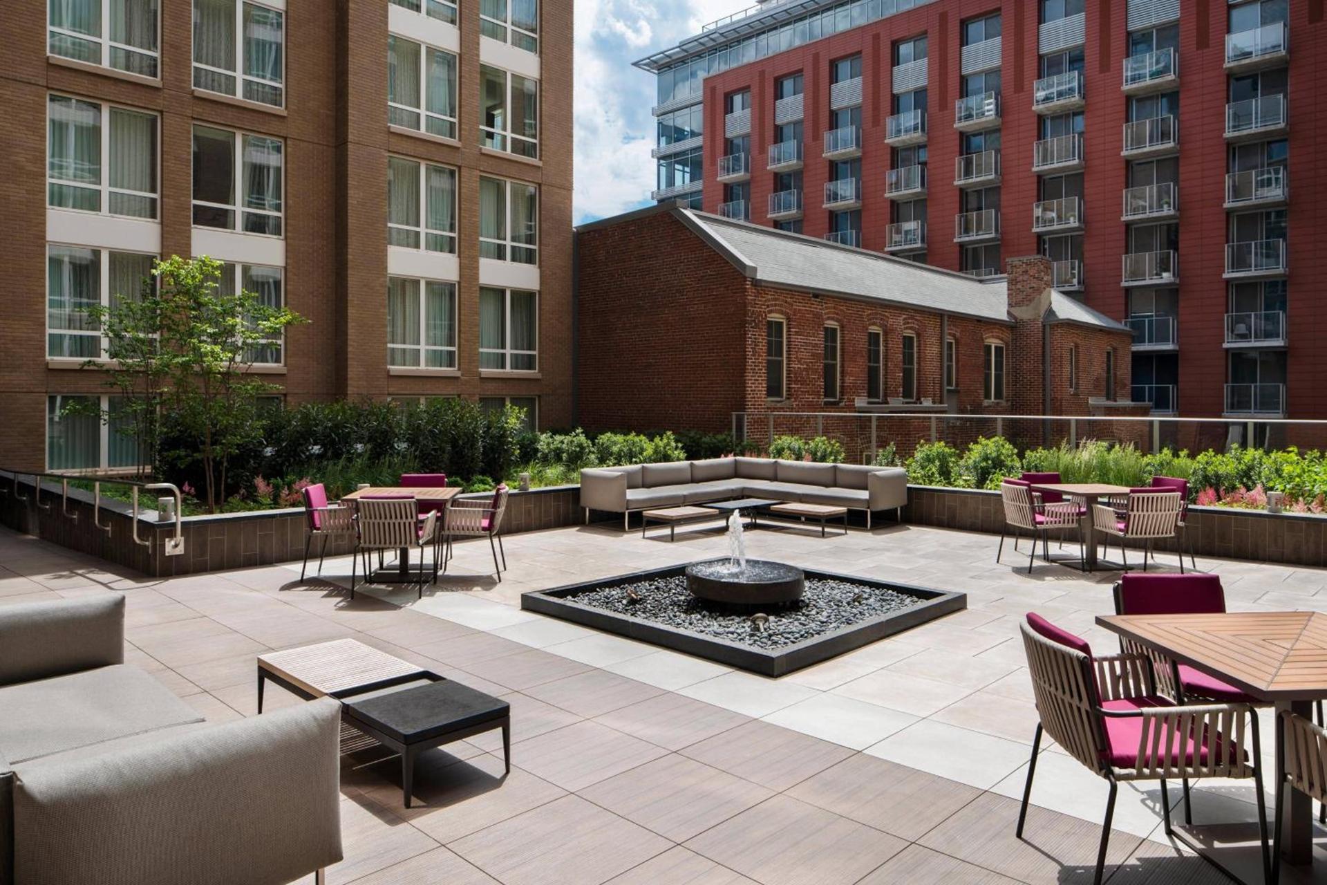 Residence Inn by Marriott Washington Downtown/Convention Center photo 6