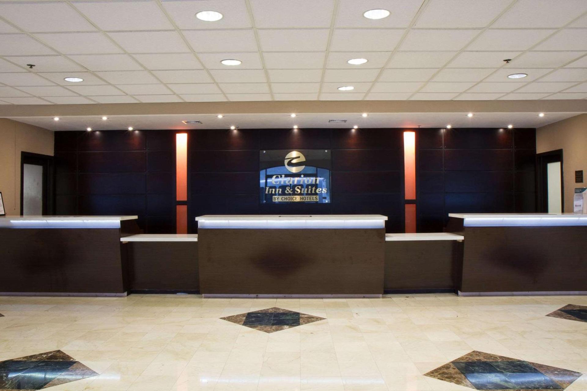 Clarion Inn & Suites Miami International Airport photo 14