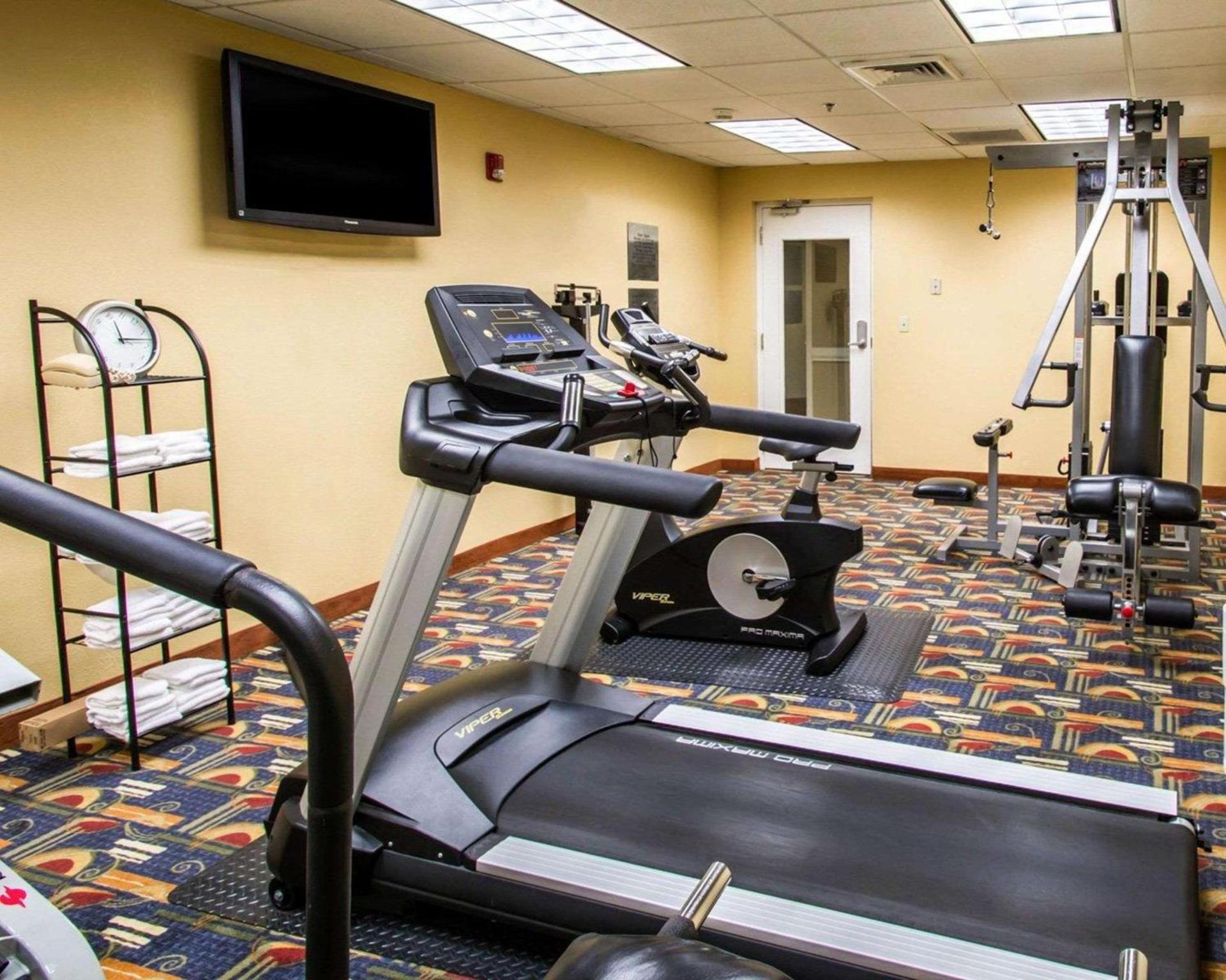 Clarion Inn & Suites Miami International Airport photo 22