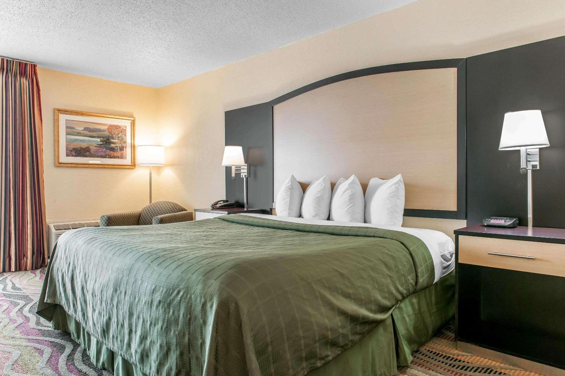 Quality Inn Conference Center Logansport photo 19