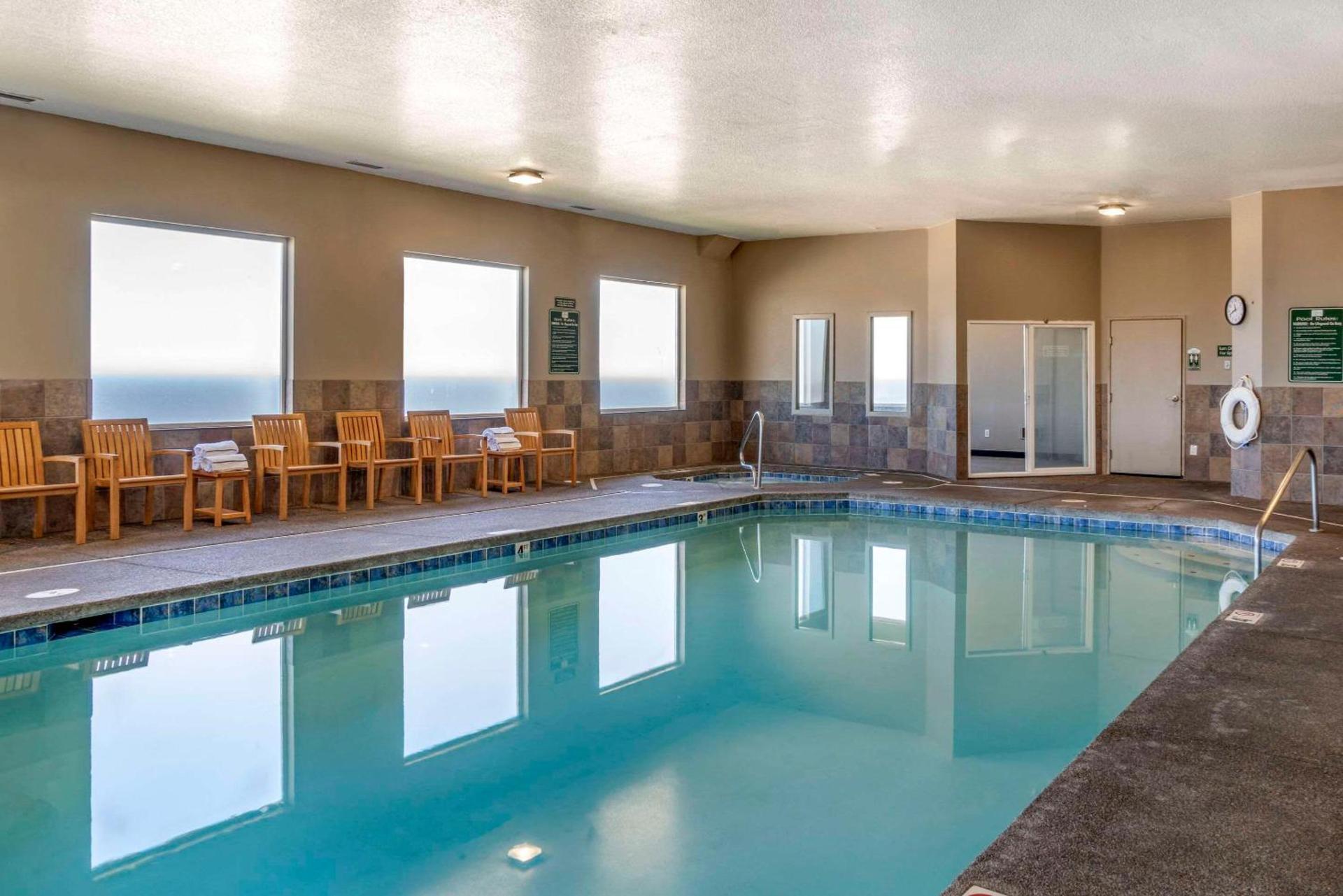 Elizabeth Oceanfront Suites, an Ascend Collection Hotel photo 20