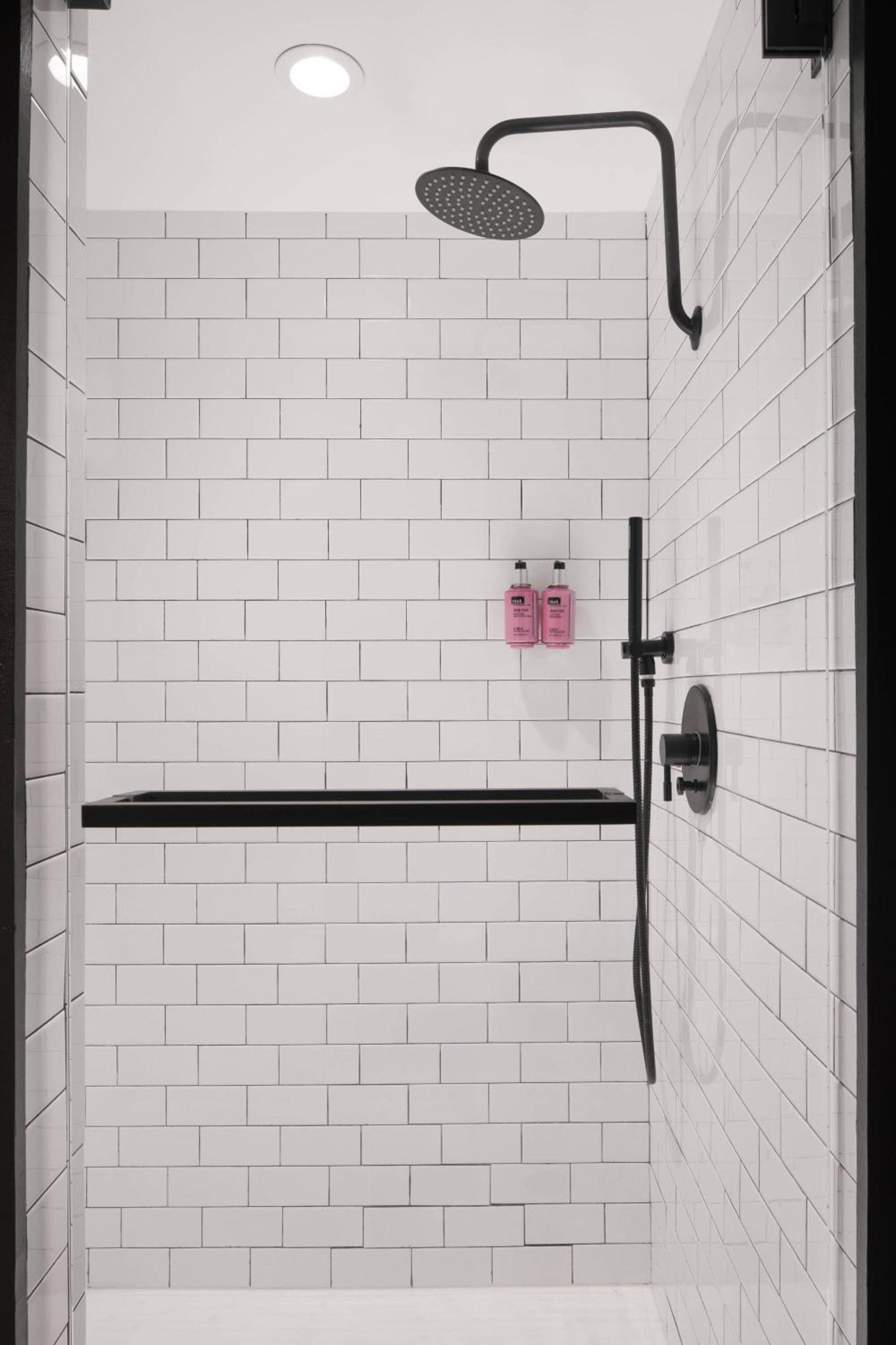 MOXY Memphis Downtown photo 16