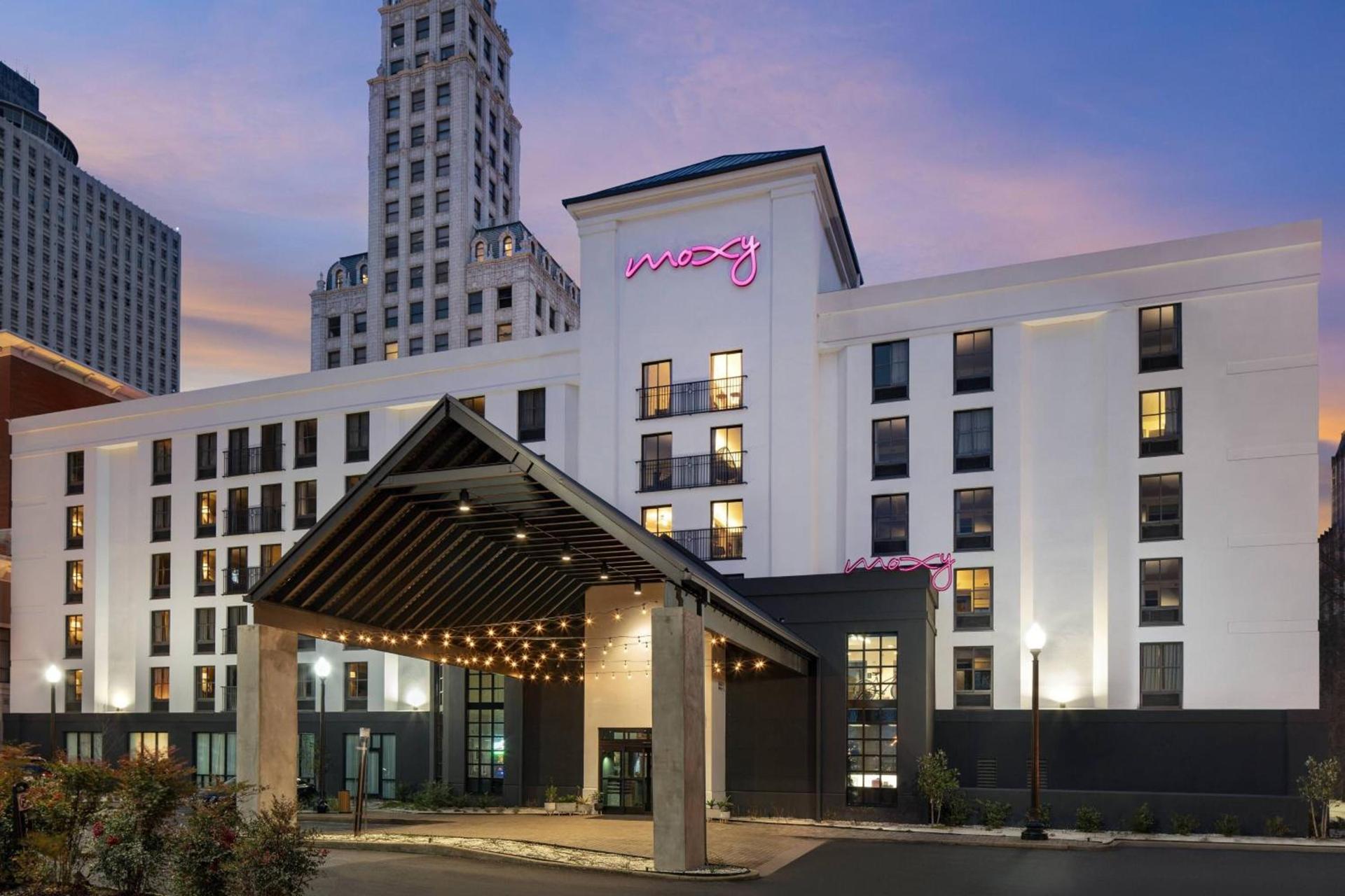 MOXY Memphis Downtown photo 3