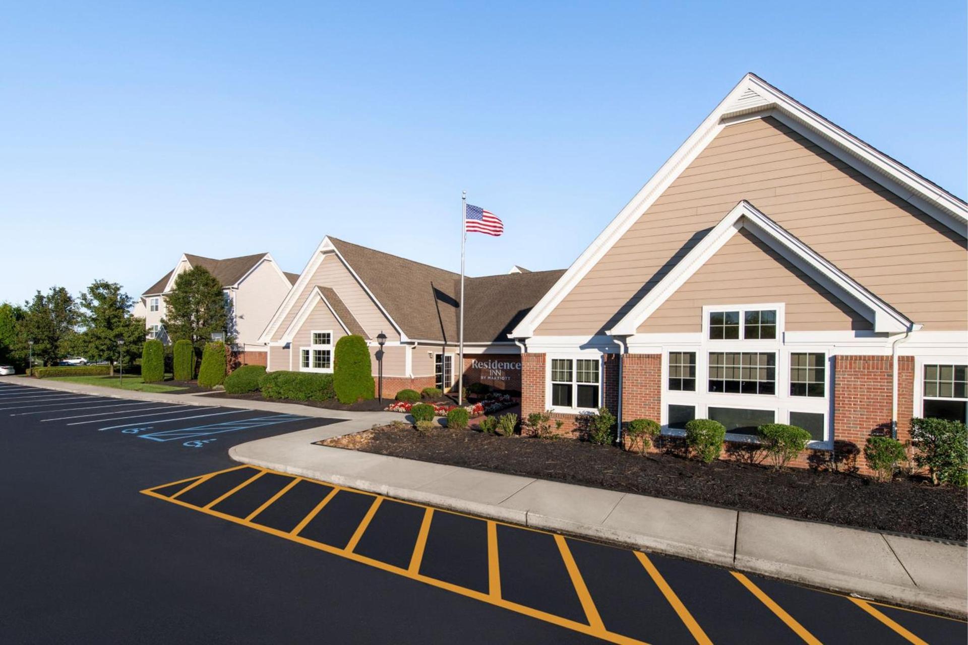 Residence Inn Mt. Laurel at Bishop's Gate photo 3