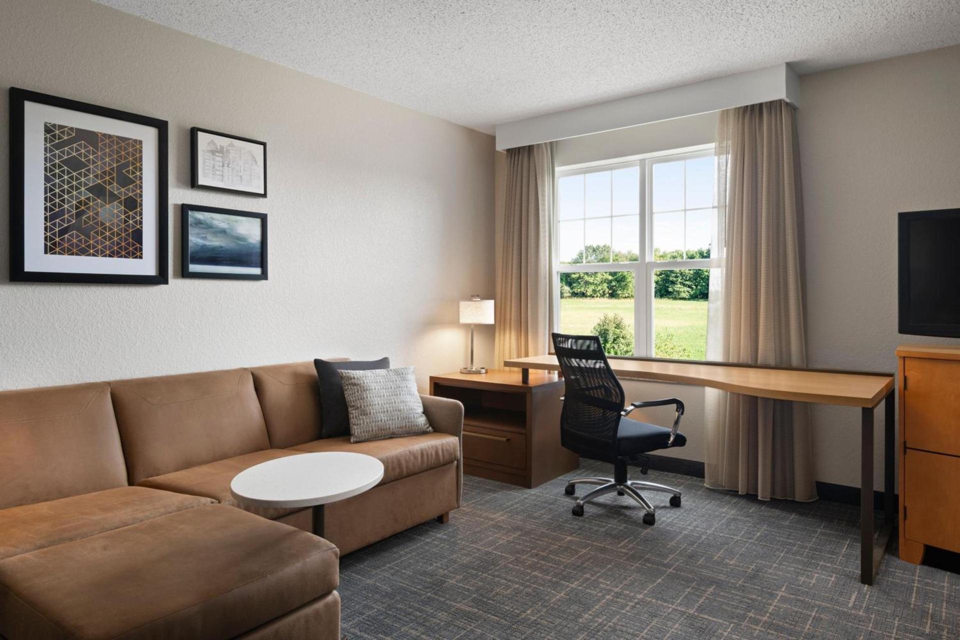 Residence Inn Mt. Laurel at Bishop's Gate photo 7