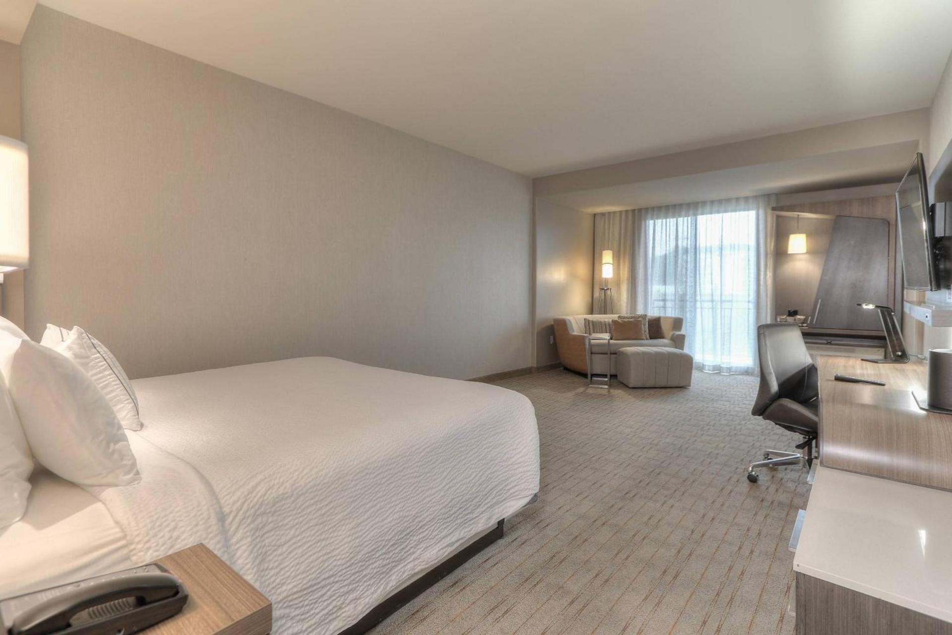 Courtyard by Marriott Pigeon Forge photo 27
