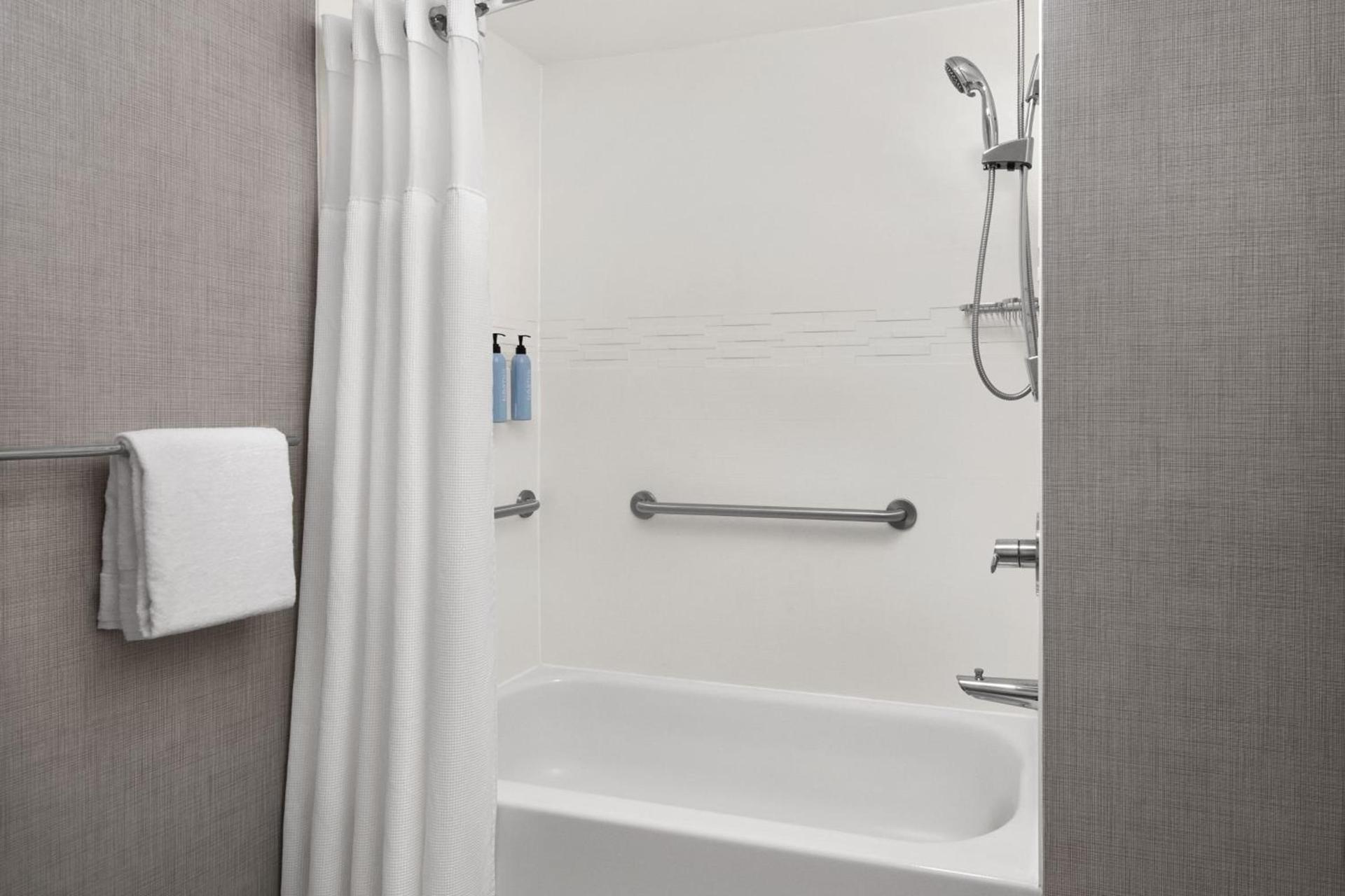 Residence Inn Indianapolis Northwest photo 18