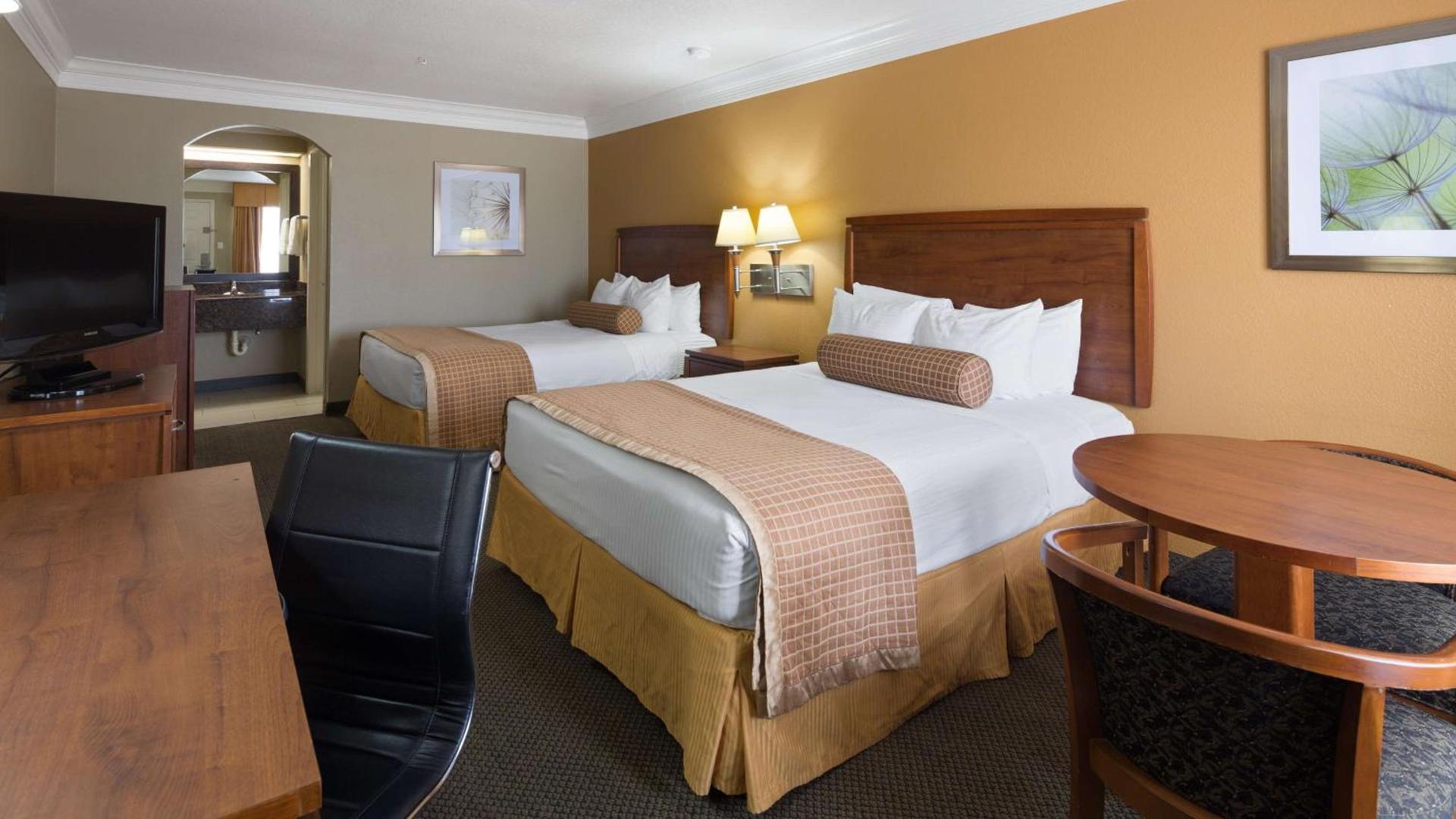 Best Western Angleton Inn photo 19