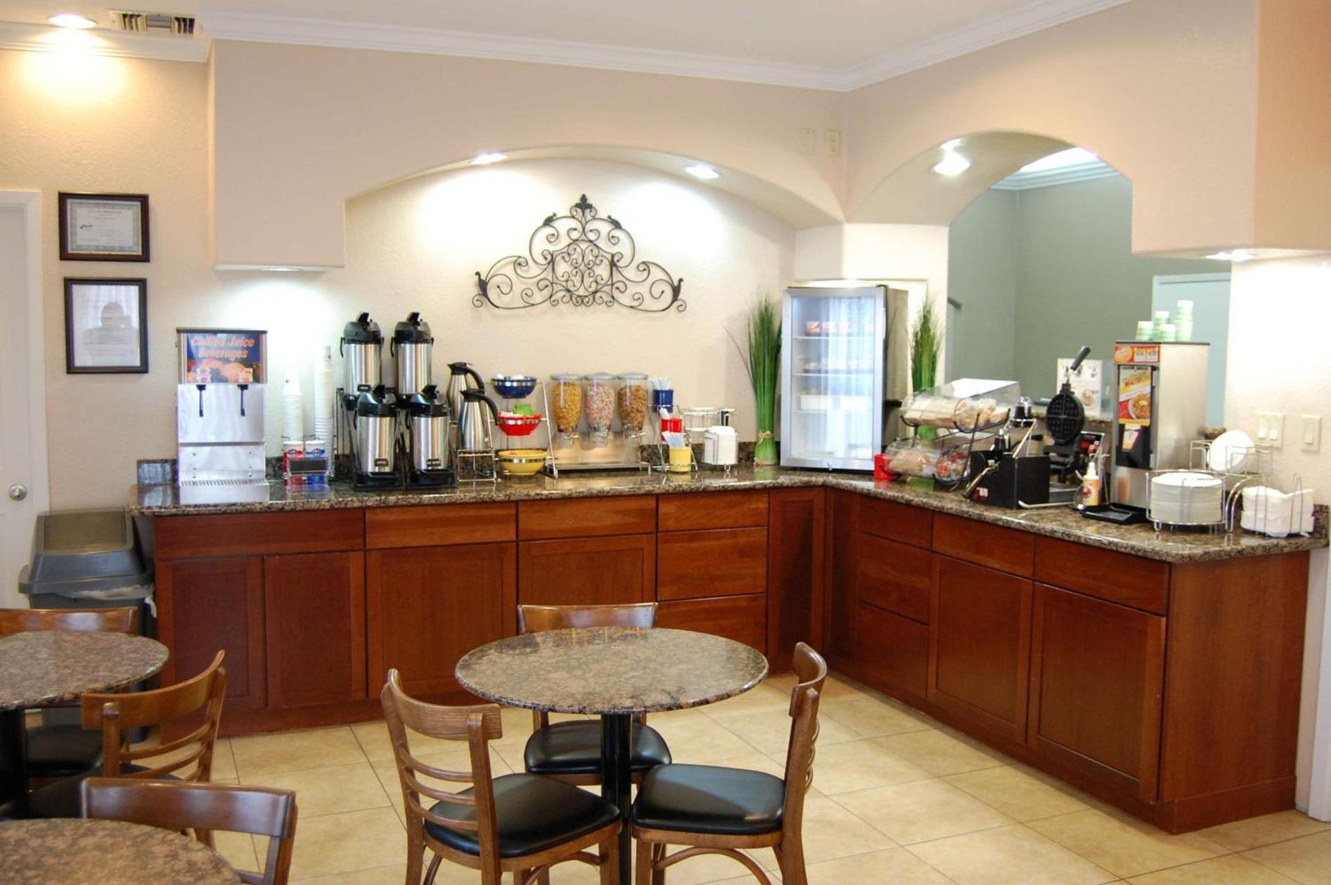 Best Western Angleton Inn photo 23
