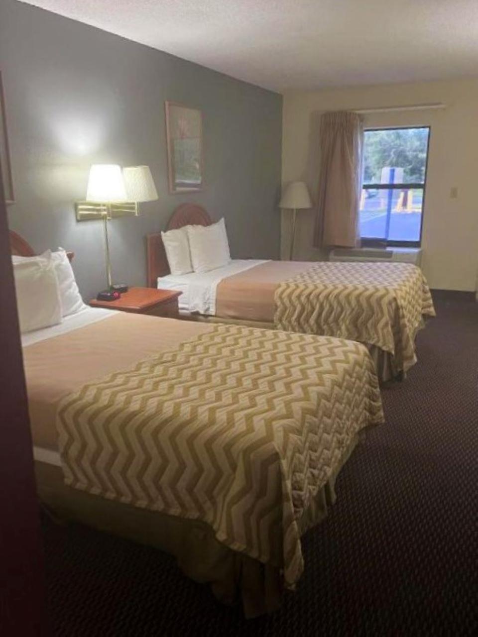 Clarion Pointe Alachua - Gainesville Area photo 18