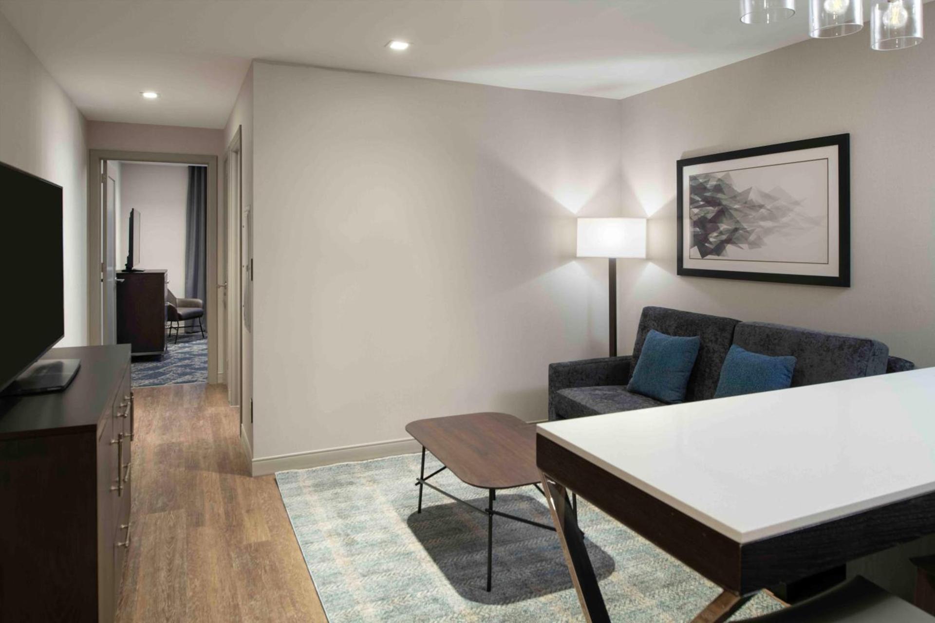 Homewood Suites By Hilton Boston Logan Airport Chelsea photo 48