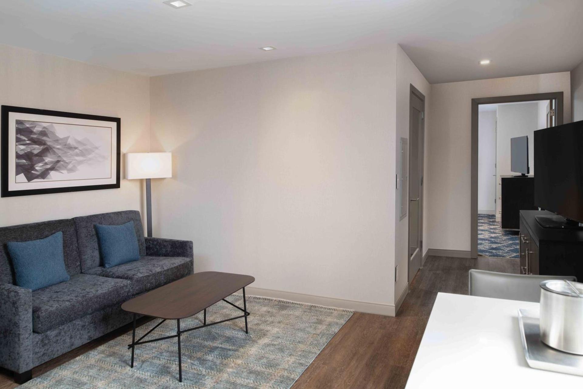 Homewood Suites By Hilton Boston Logan Airport Chelsea photo 56