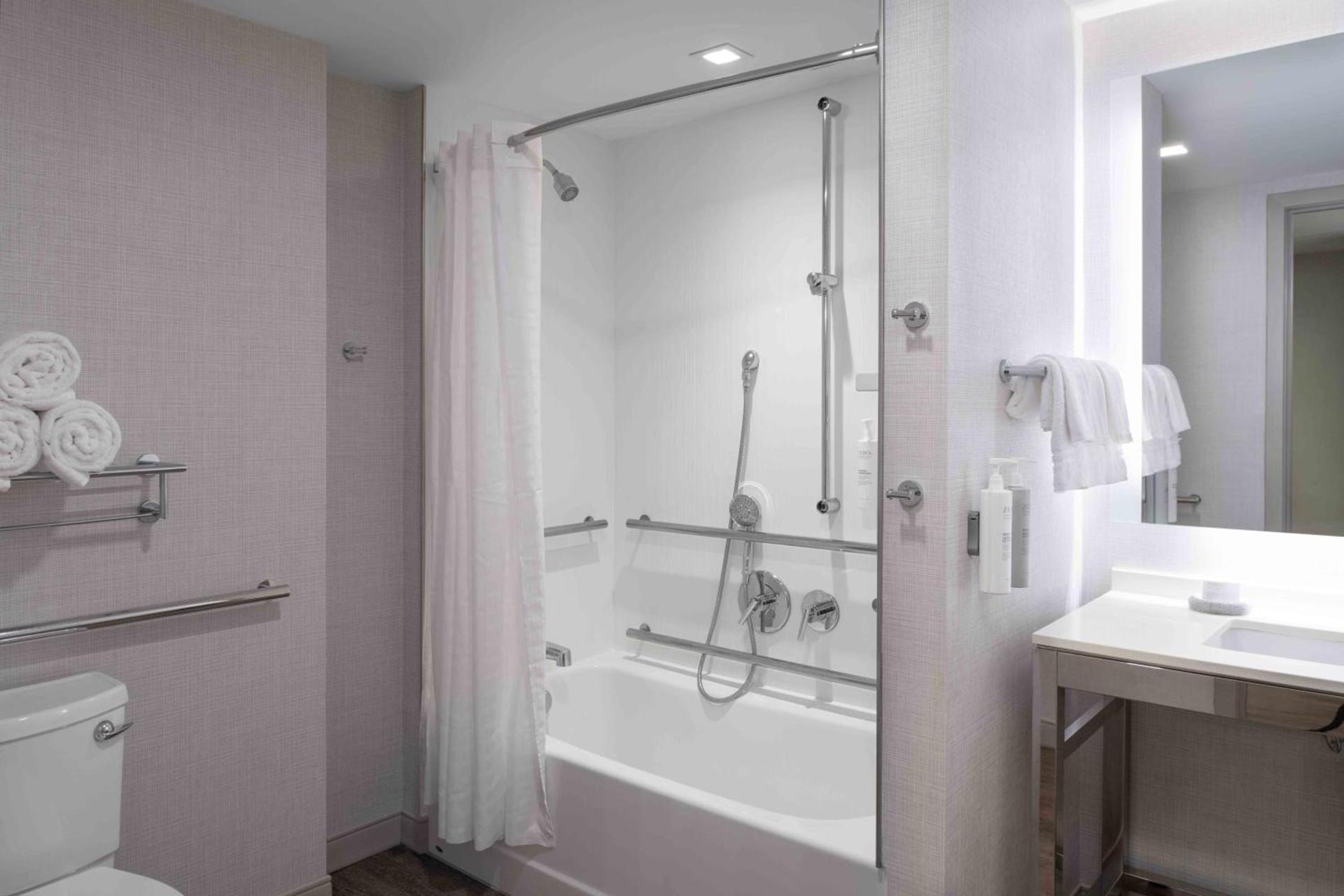 Homewood Suites By Hilton Boston Logan Airport Chelsea photo 60