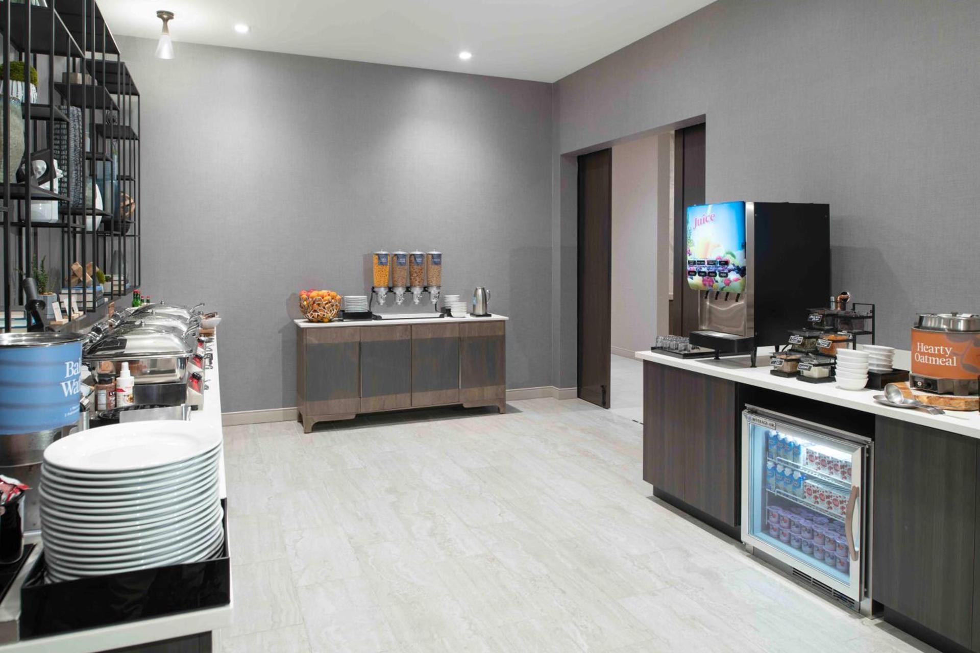 Homewood Suites By Hilton Boston Logan Airport Chelsea photo 67