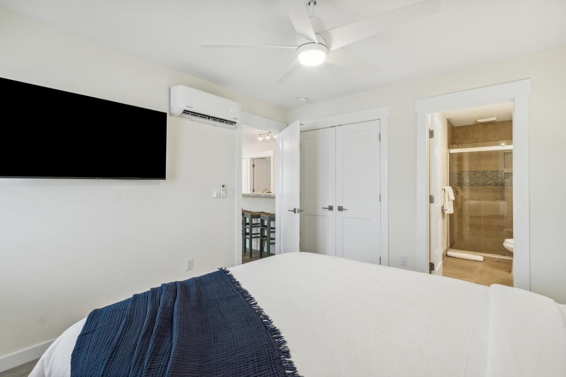 Seahorse Oceanfront Inn photo 93