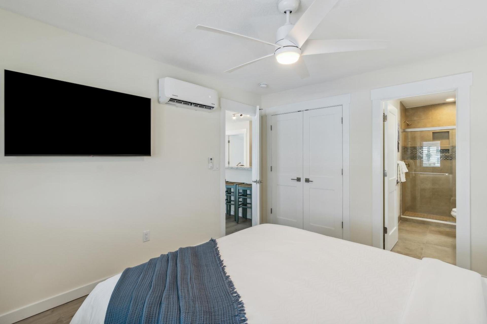 Seahorse Oceanfront Inn photo 95