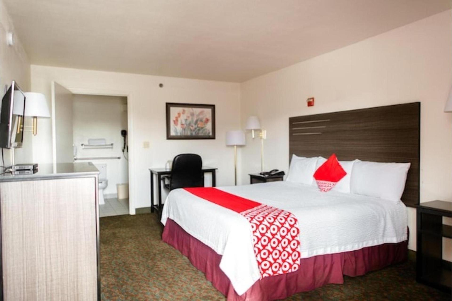 OYO Hotel Wichita Falls I-44 Sheppard Airforce photo 58