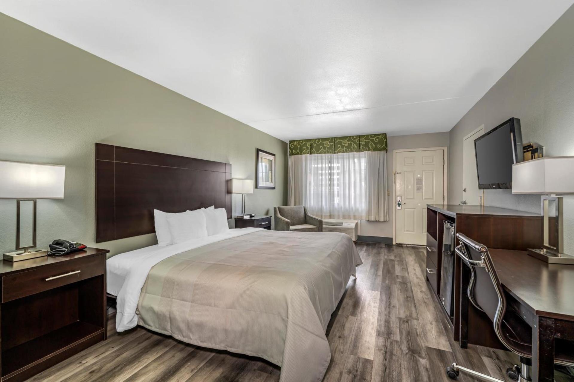 Quality Inn Siloam Springs West photo 44