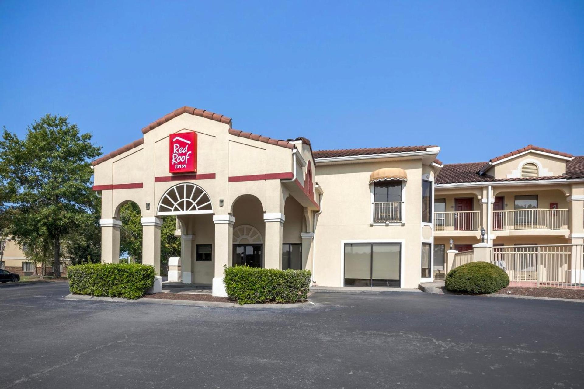 Red Roof Inn Franklin, TN photo 3