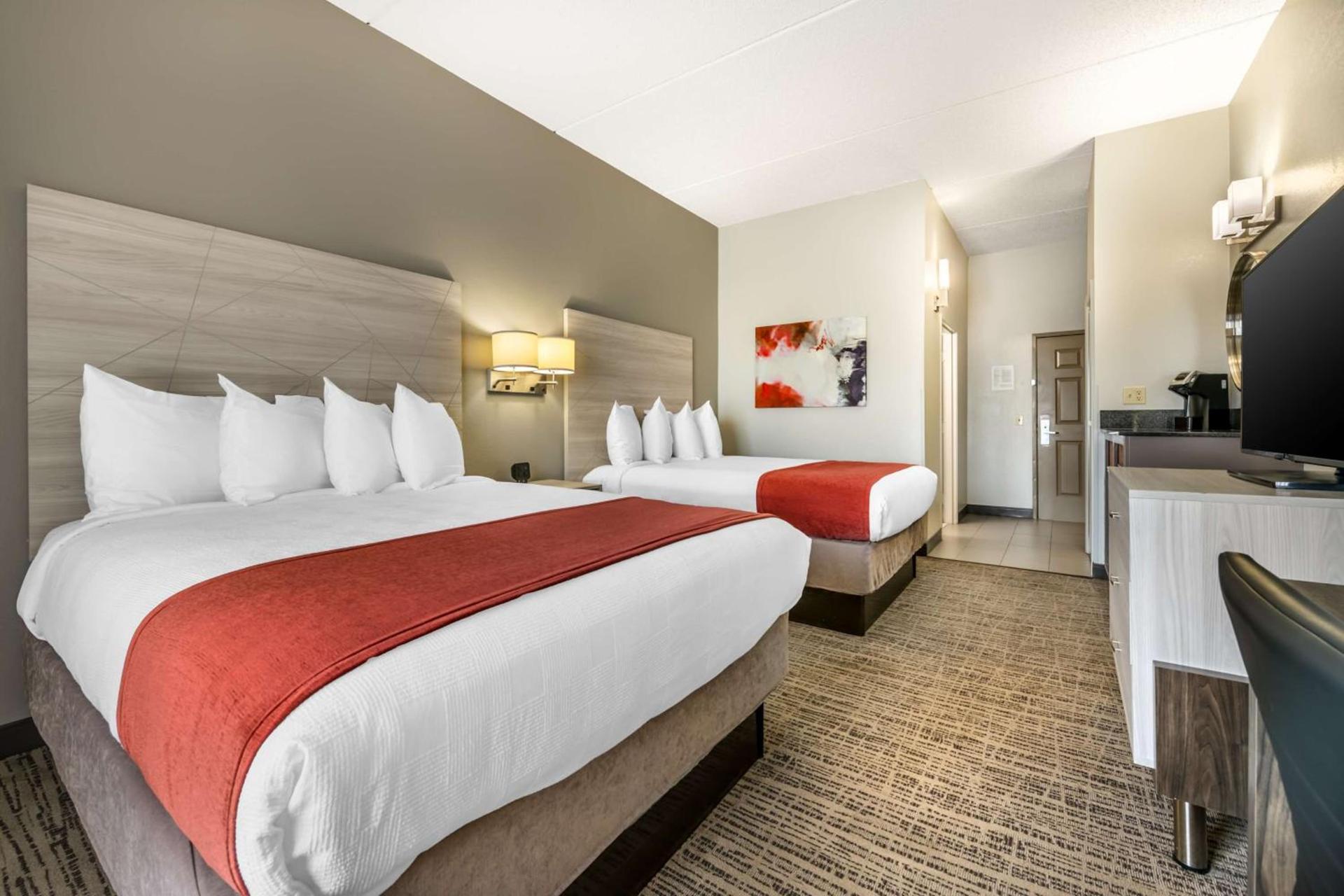 Best Western Plus Lake City photo 10