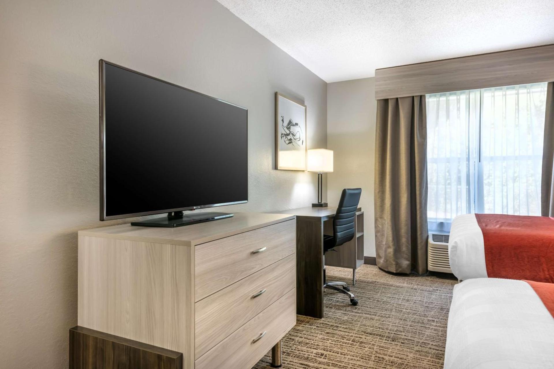 Best Western Plus Lake City photo 29