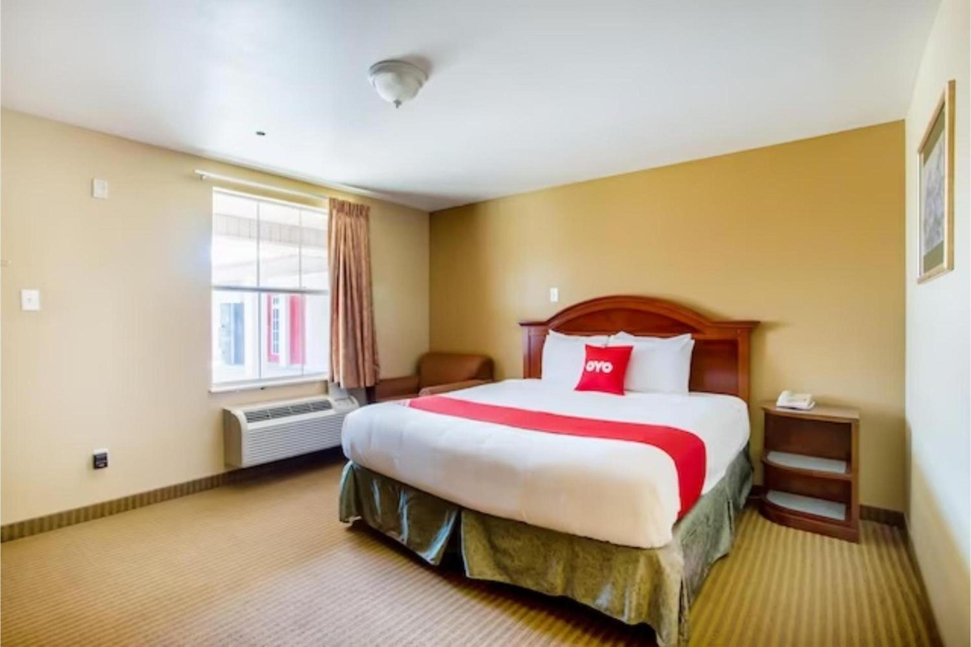 Rodeway Inn photo 71