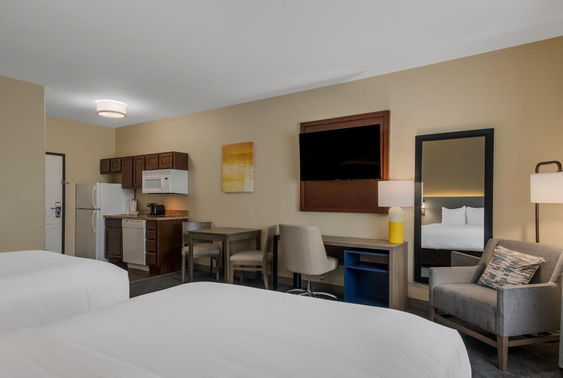 Comfort Inn & Suites Barnesville - Frackville photo 28
