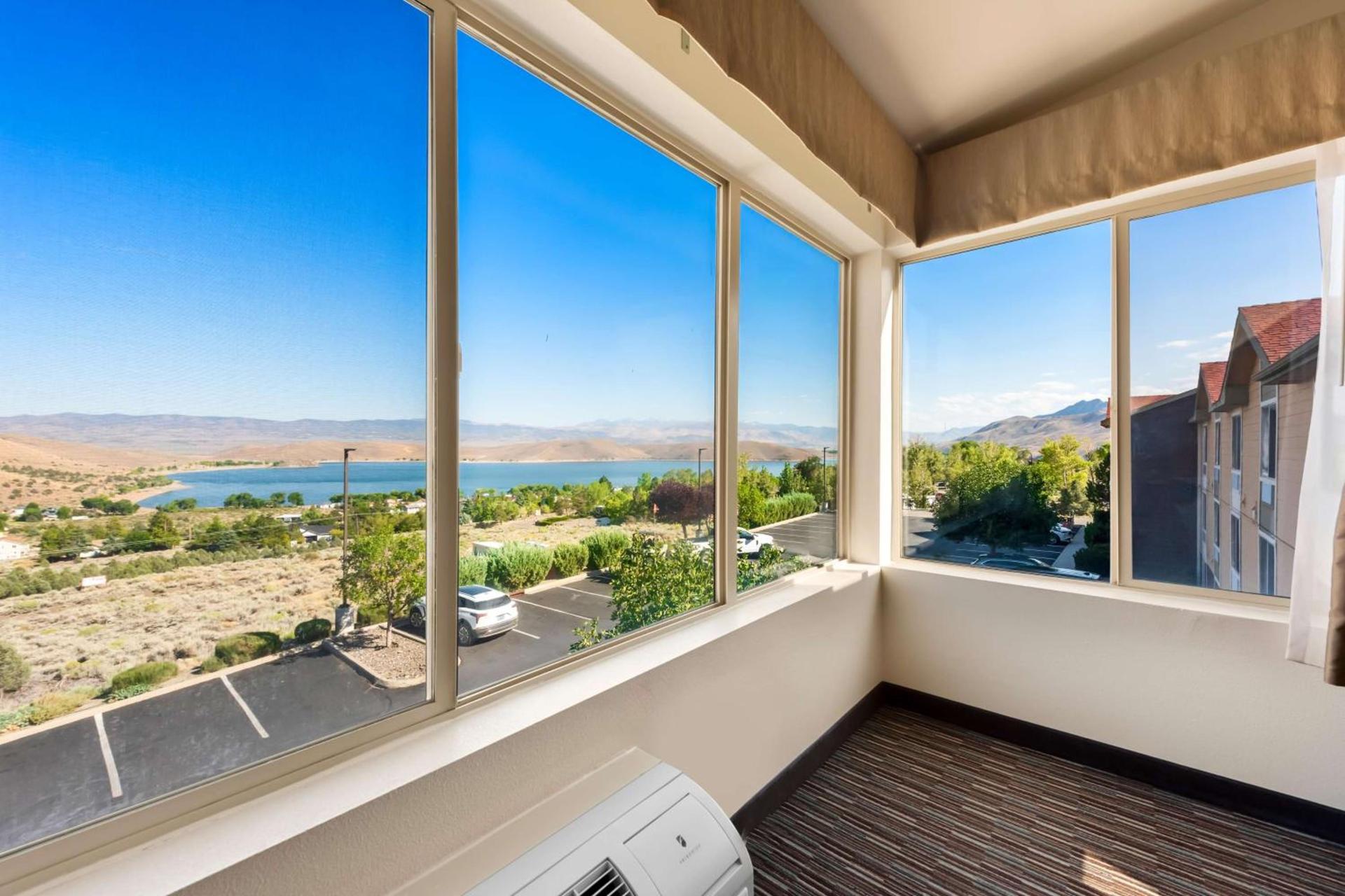 Best Western Topaz Lake Inn photo 8