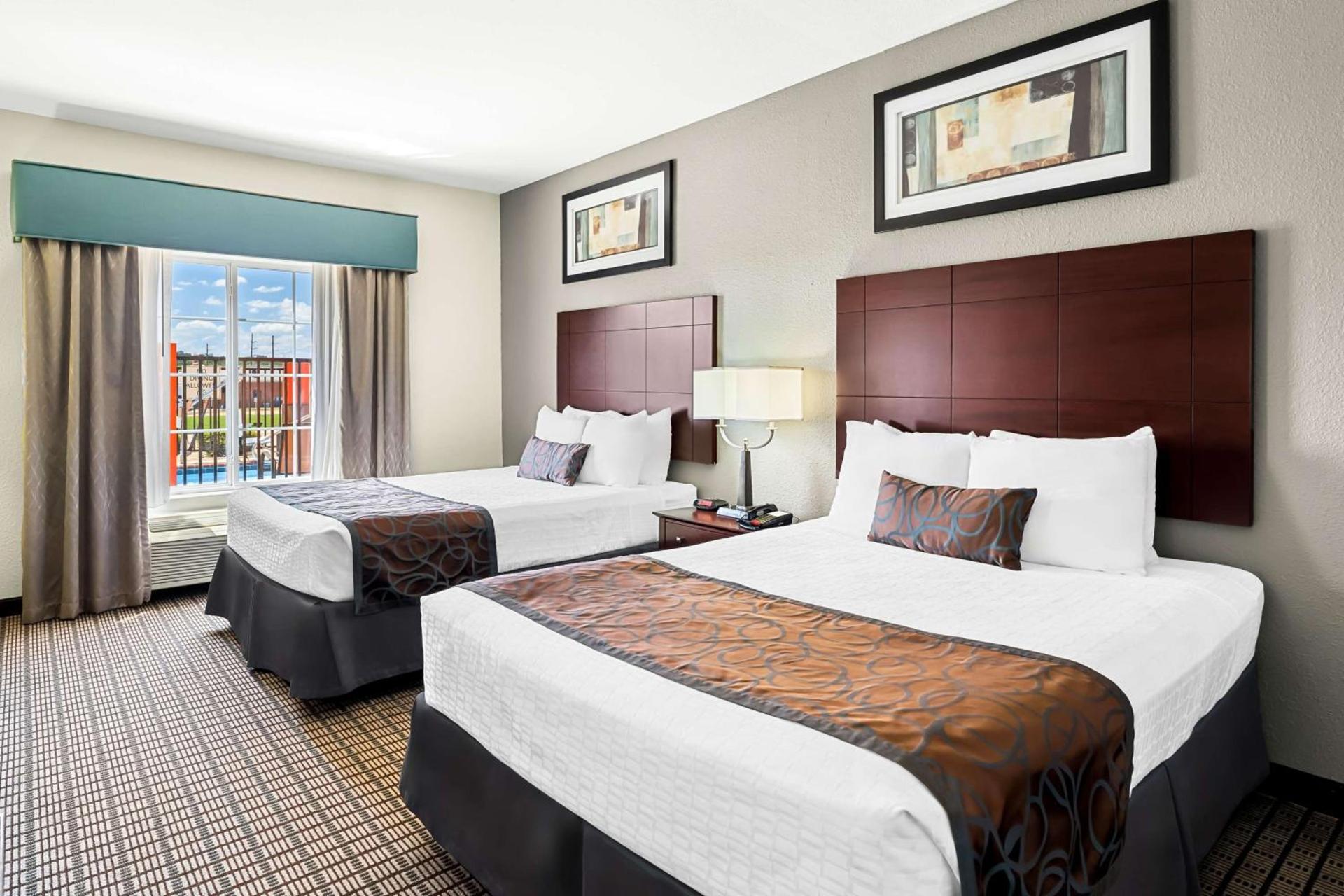 Best Western Plus - Magee Inn & Suites photo 10