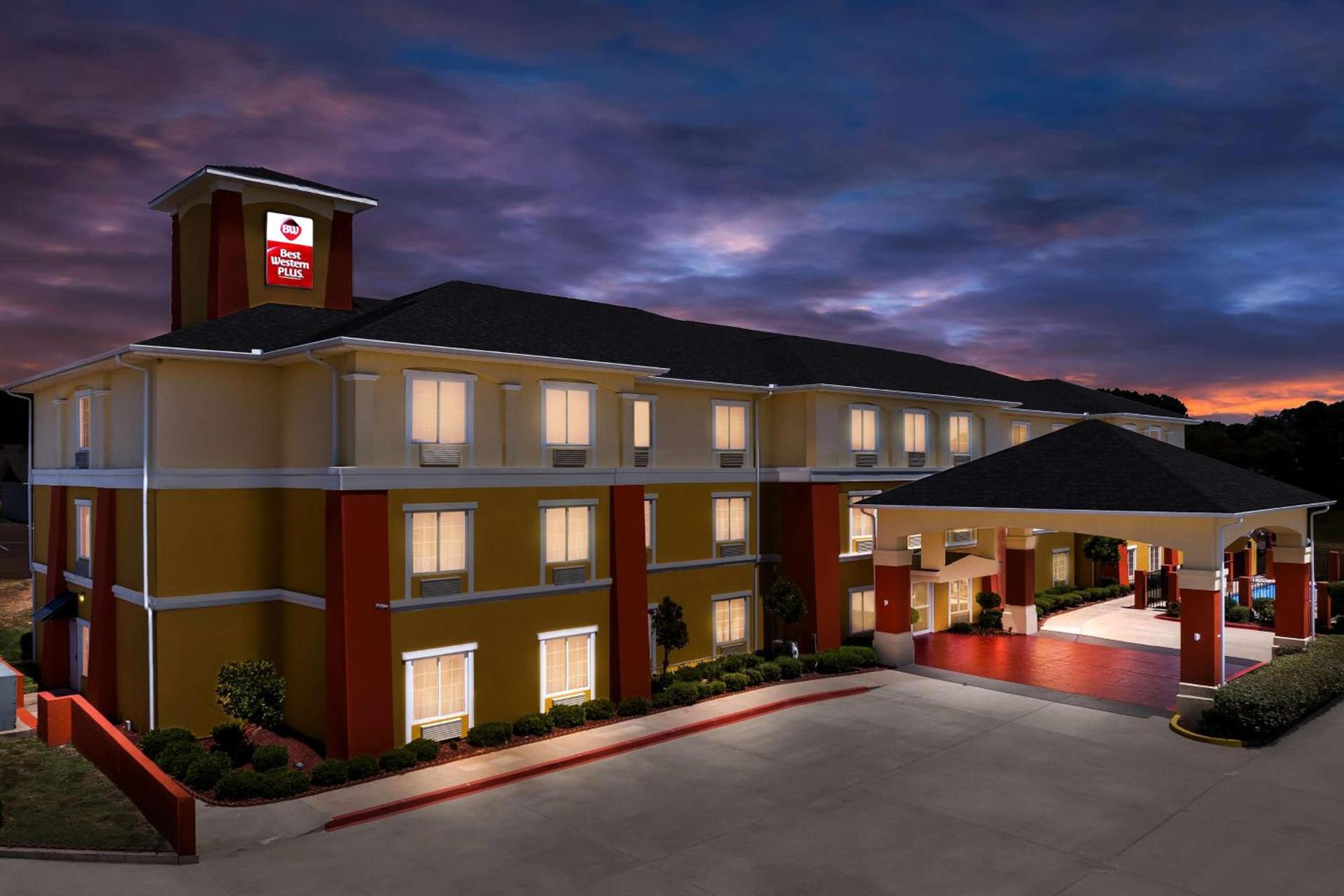Best Western Plus - Magee Inn & Suites photo 21