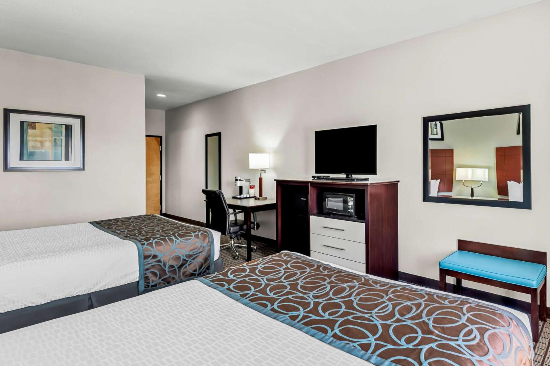 Best Western Plus - Magee Inn & Suites photo 11