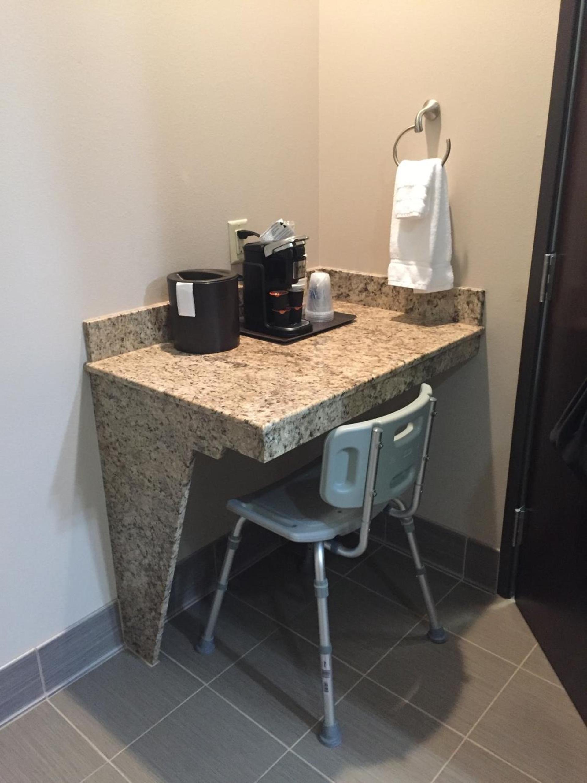 Best Western Plus Havre Inn & Suites photo 17