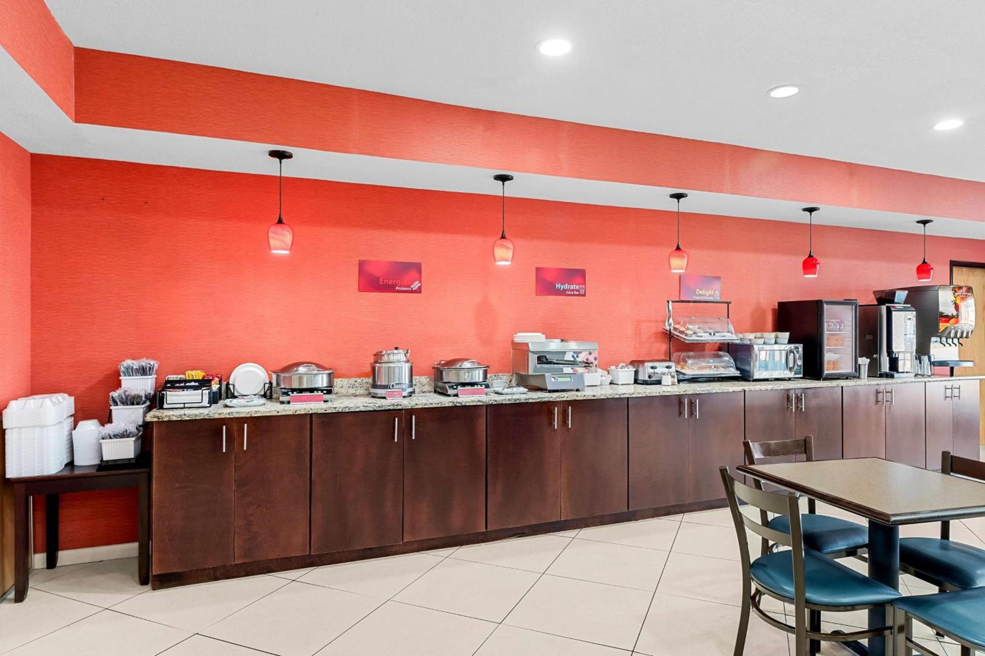 Best Western Plus - Magee Inn & Suites photo 22
