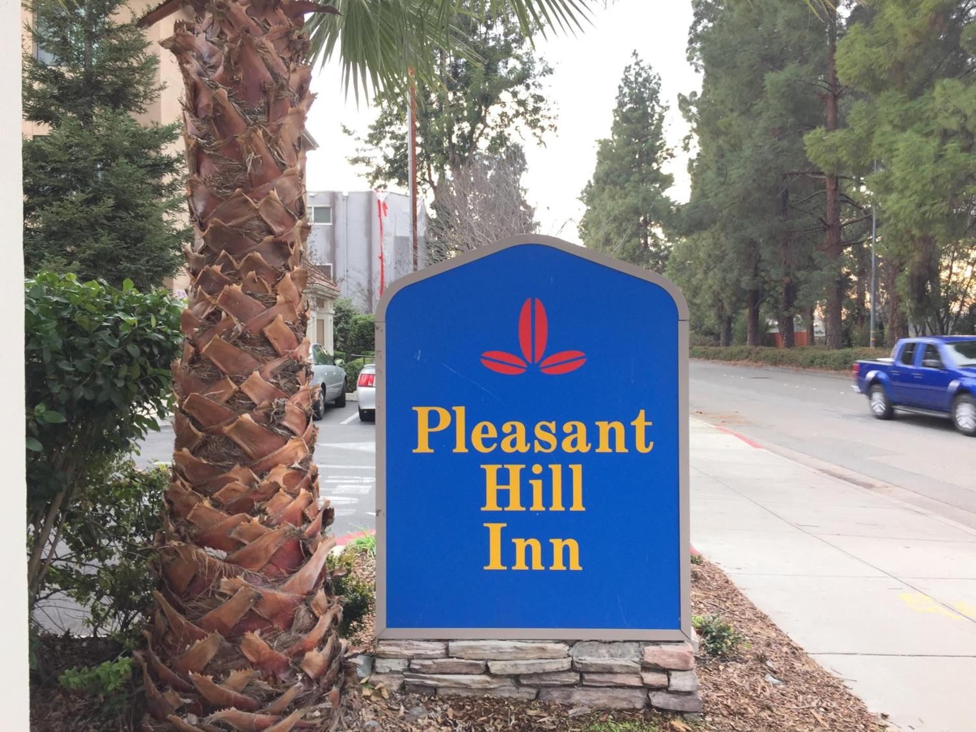 Pleasant Hill Inn photo 2